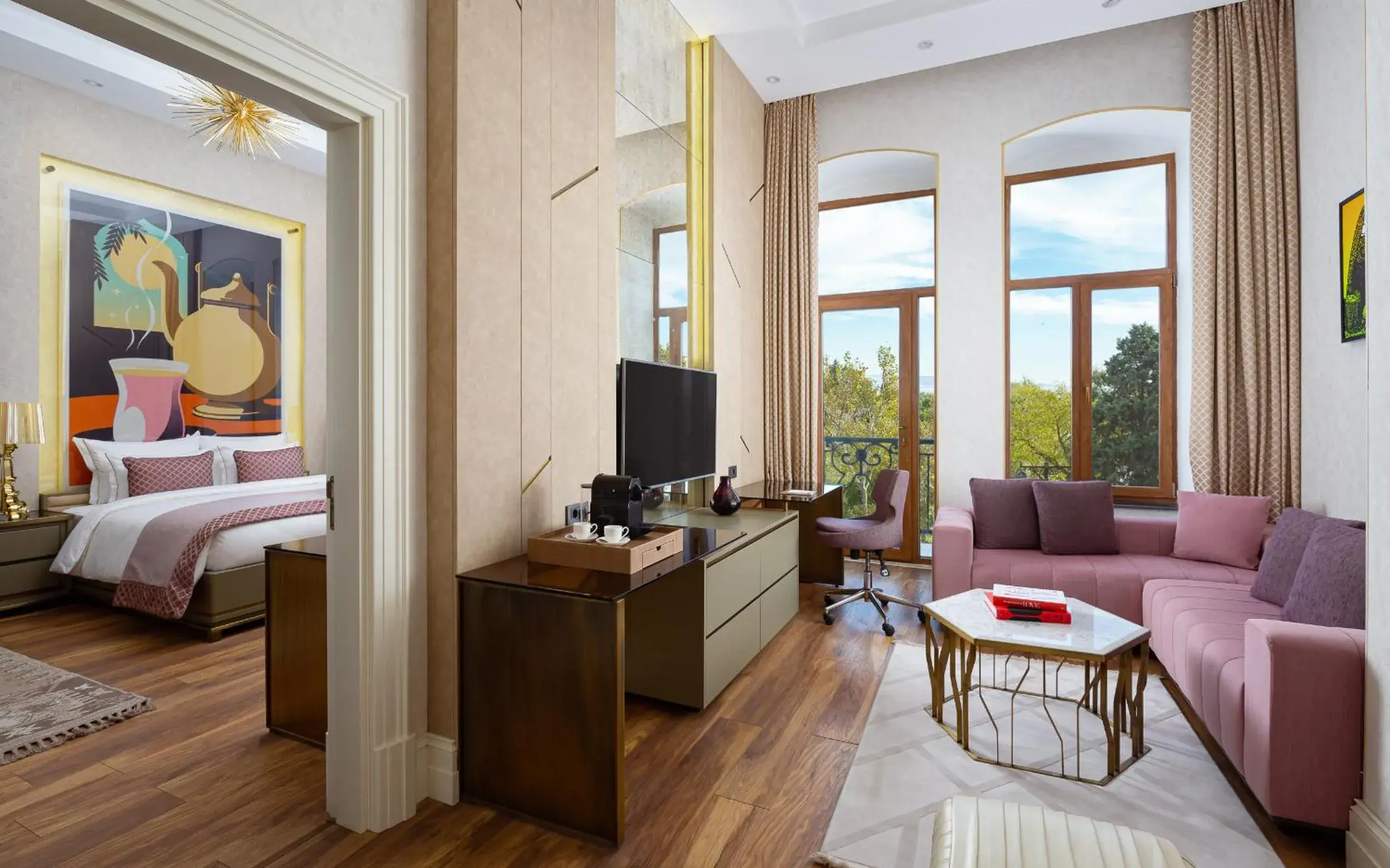 Executive Suite with Balcony in ART Gallery Hotel Executive Suite with Balcony in ART Gallery Hotel