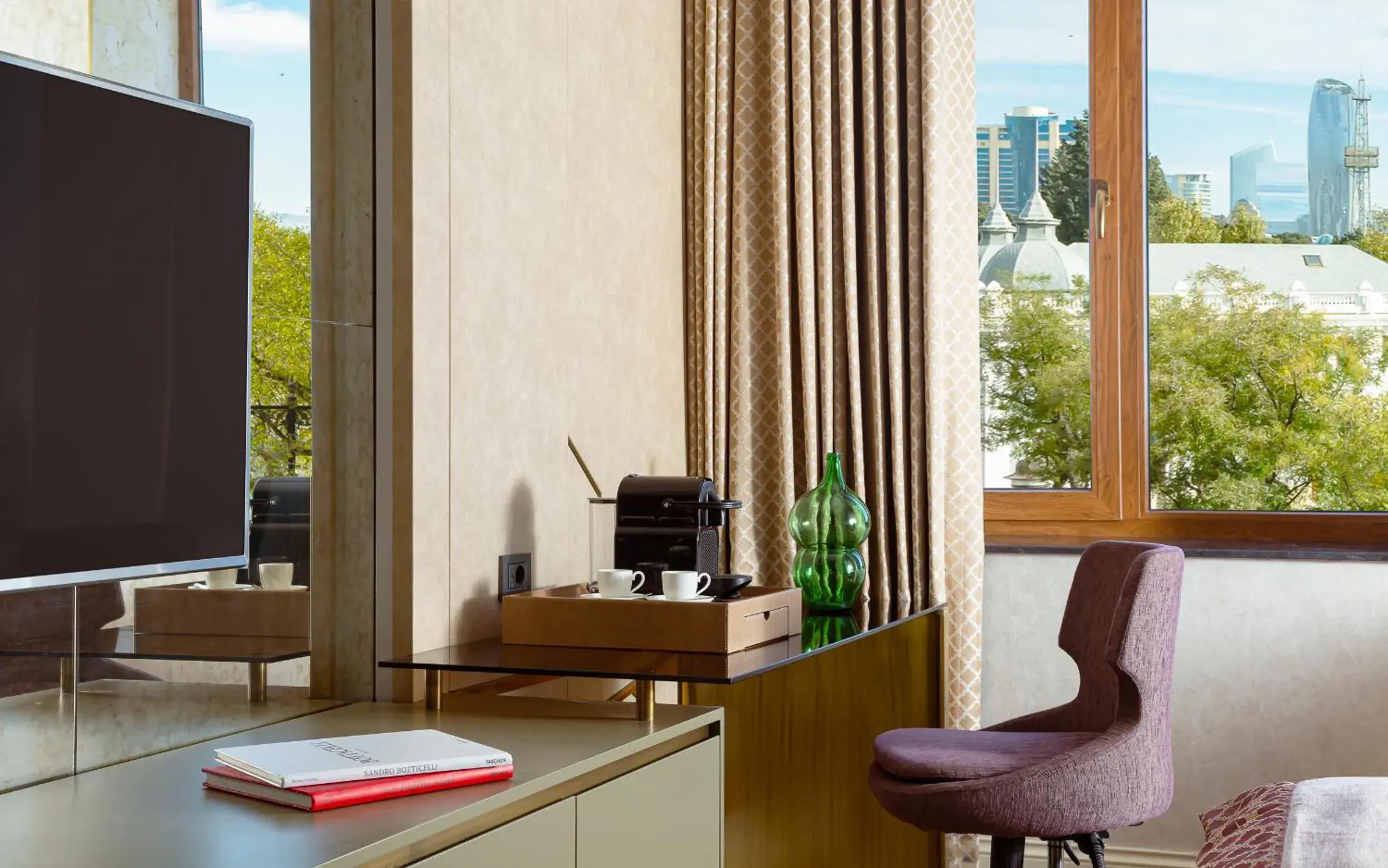 Deluxe Twin Room in ART Gallery Hotel Deluxe Twin Room in ART Gallery Hotel