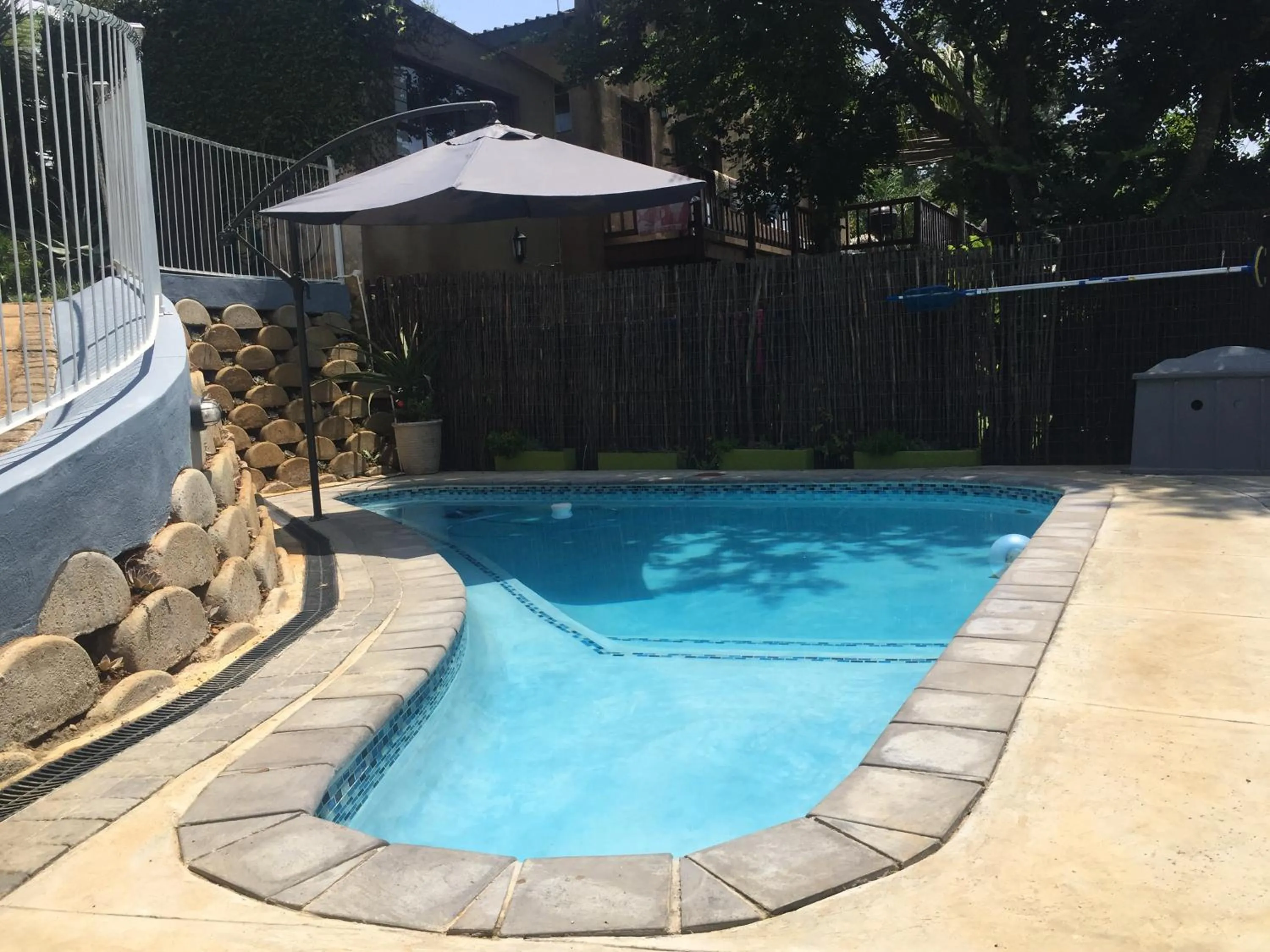 Swimming pool in Sabie Self Catering Apartments