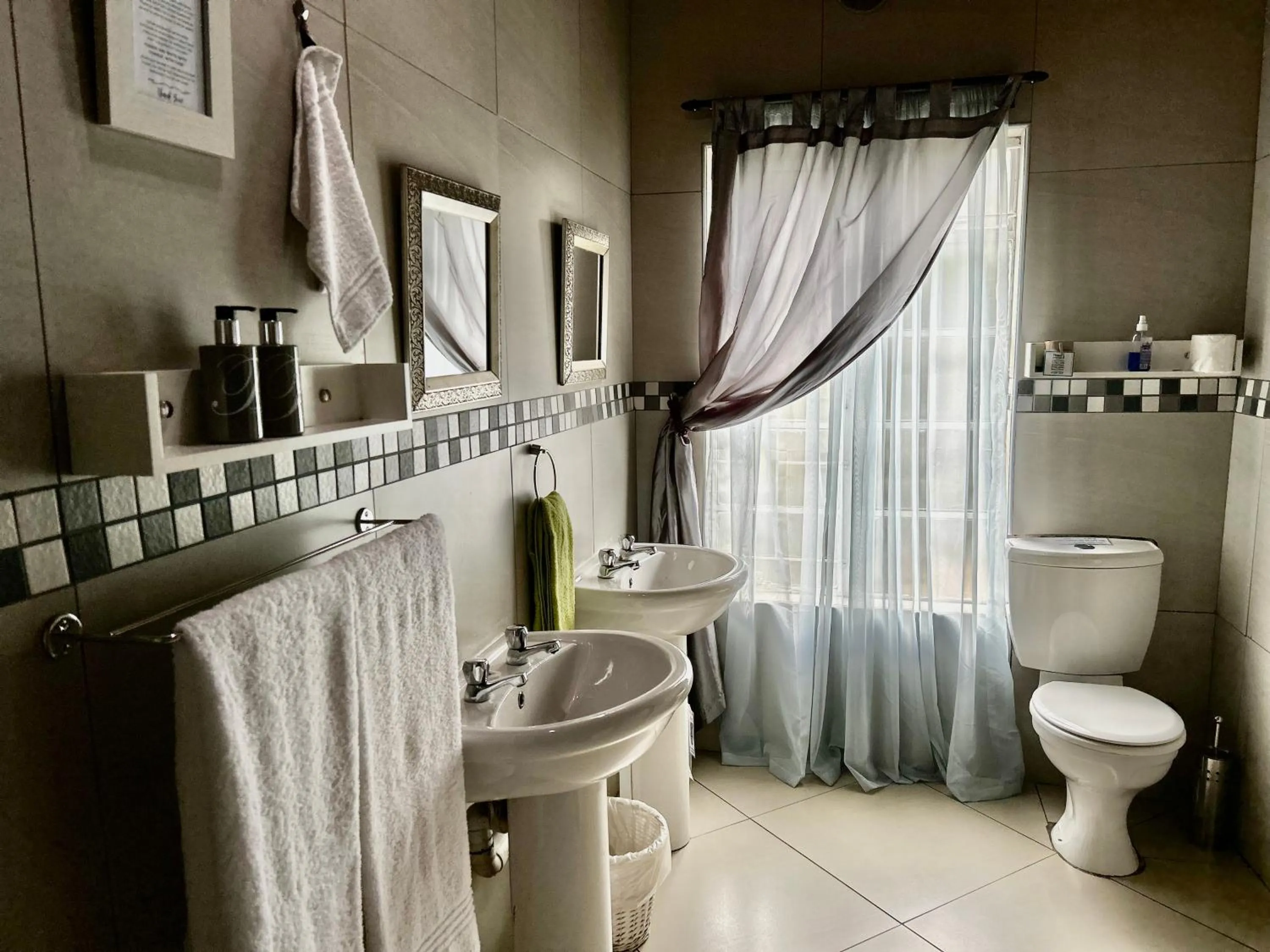 Shower in Sabie Self Catering Apartments