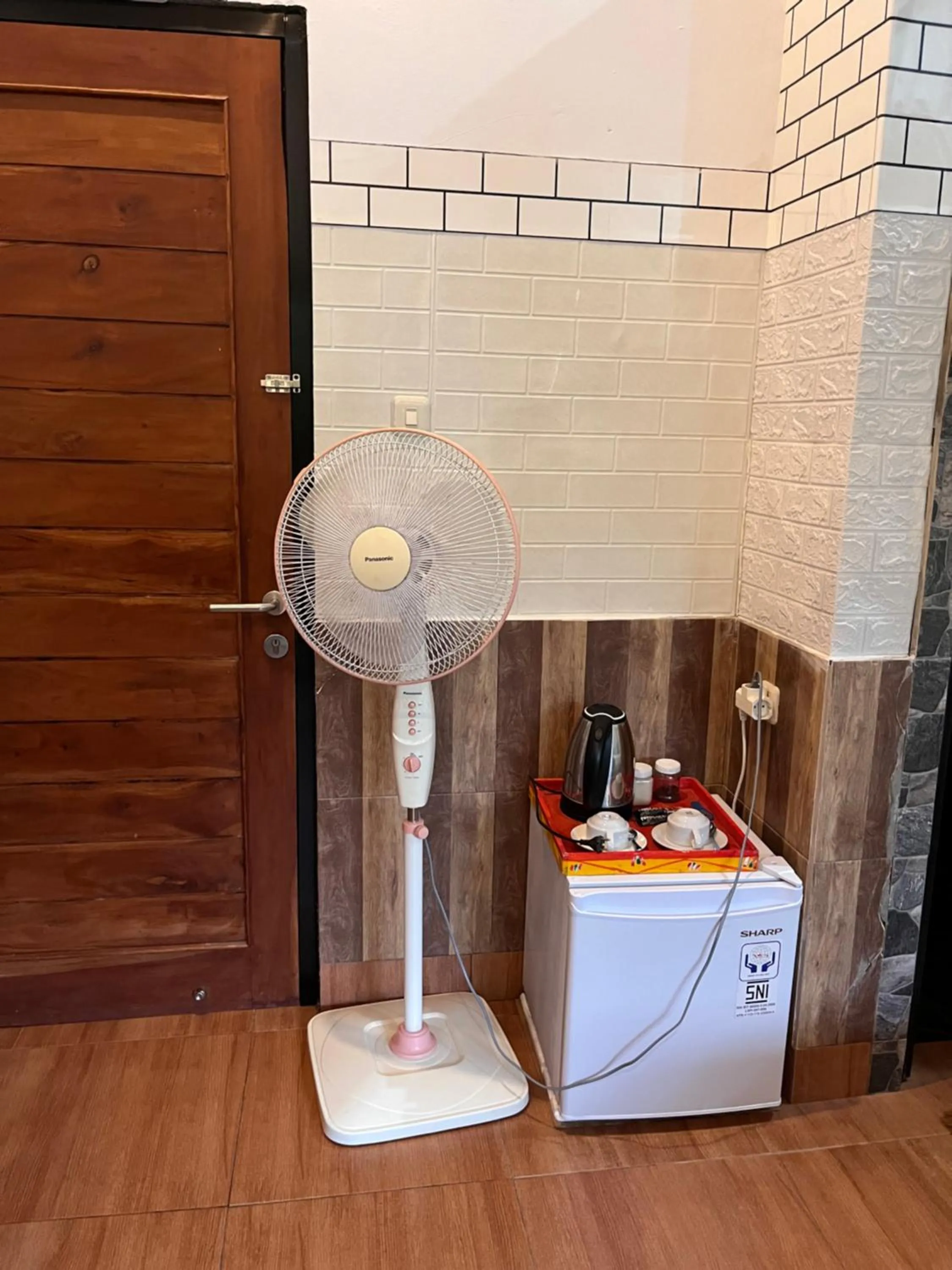 Khrisna Hs and Cottages