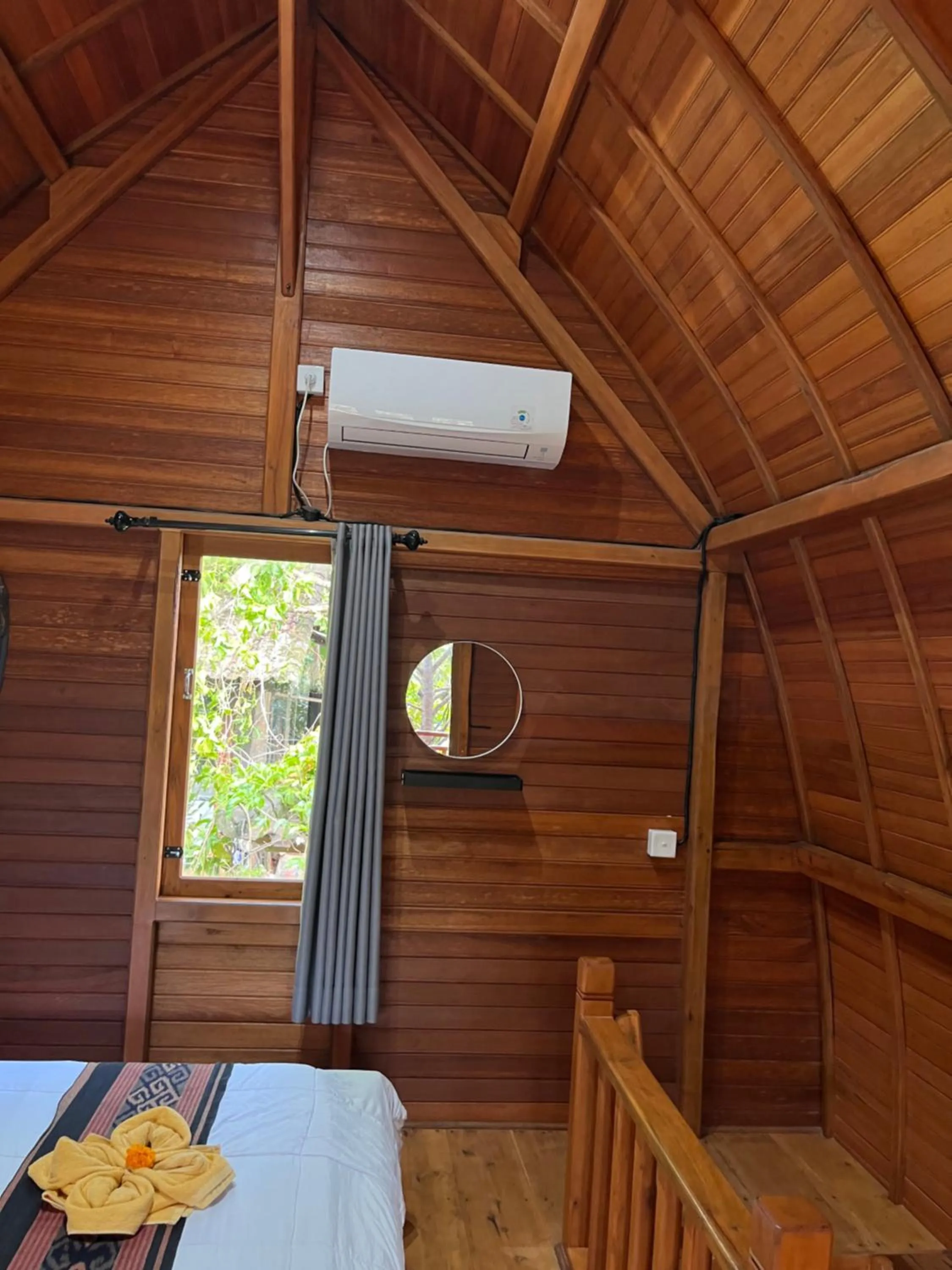 Photo of the whole room in Khrisna Hs and Cottages