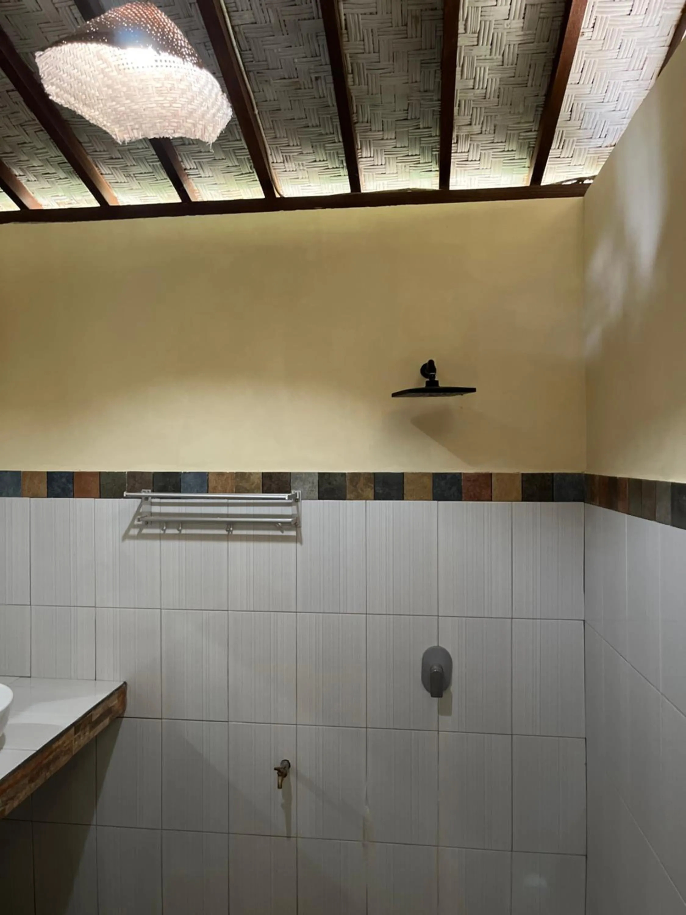 Shower in Khrisna Hs and Cottages