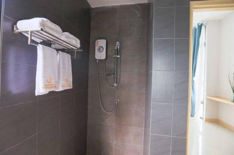 Bathroom in Aonang nine poolvilla