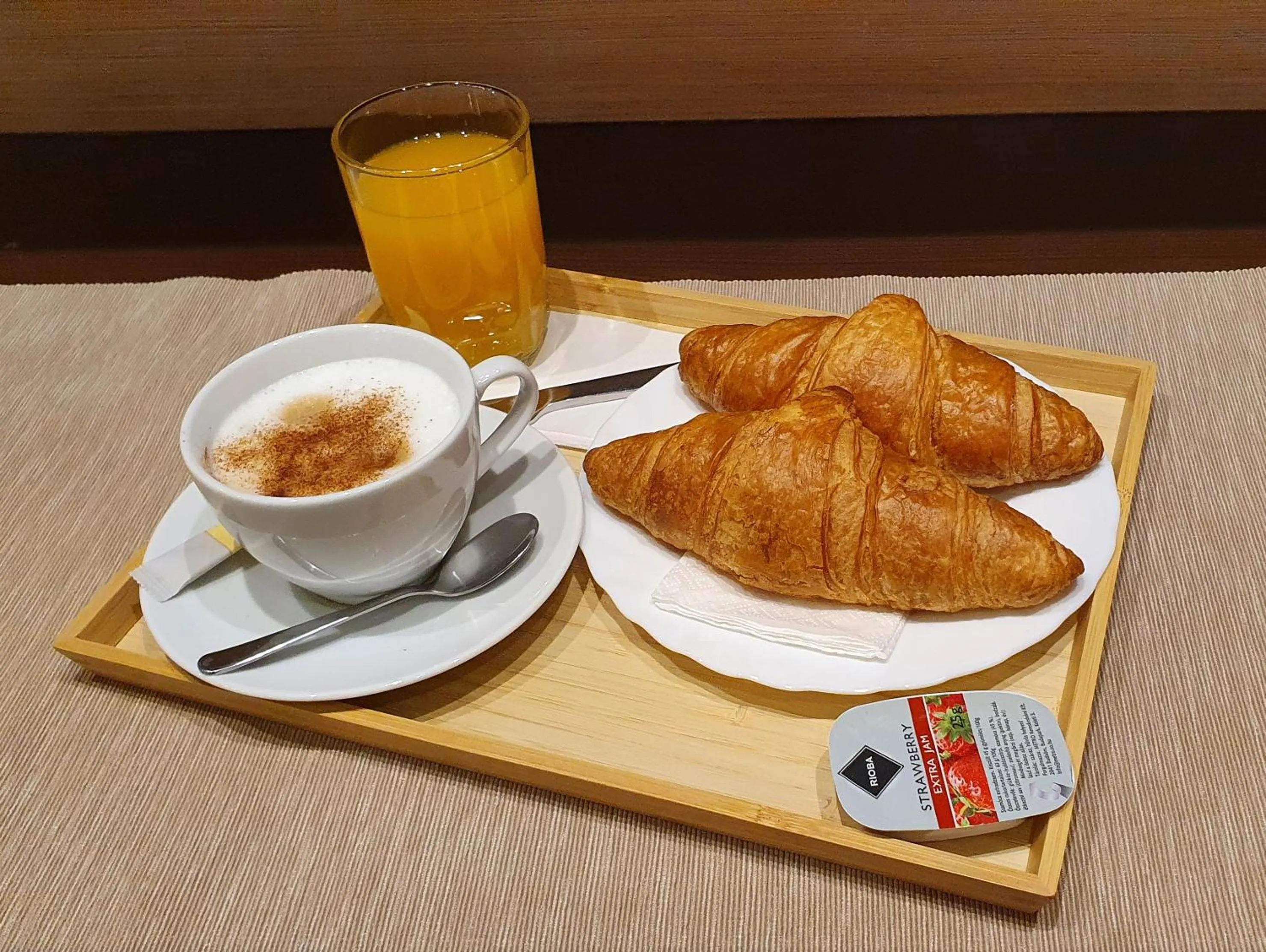 Breakfast in Central Hotel 21