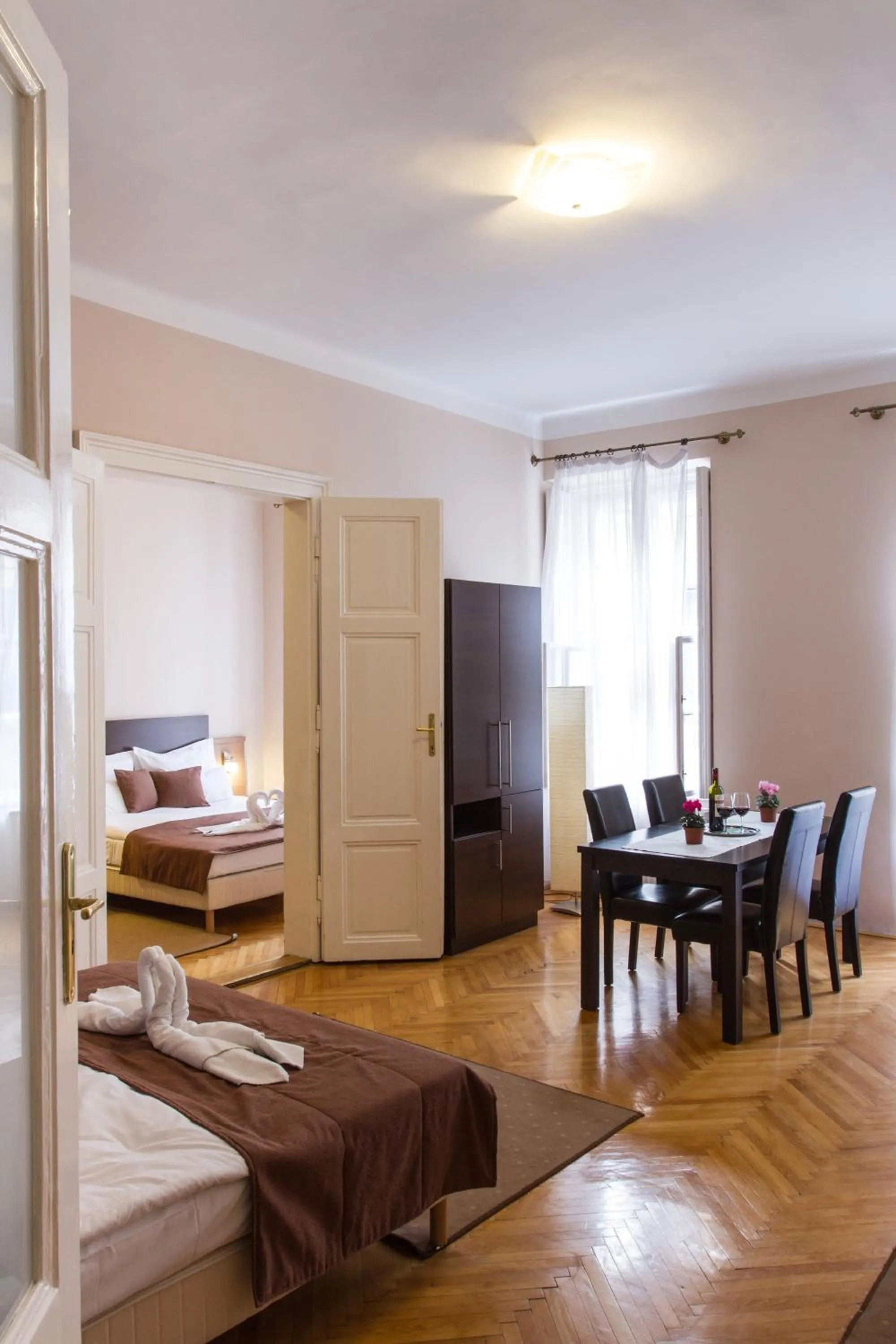 Photo of the whole room, Bed in Central Hotel 21