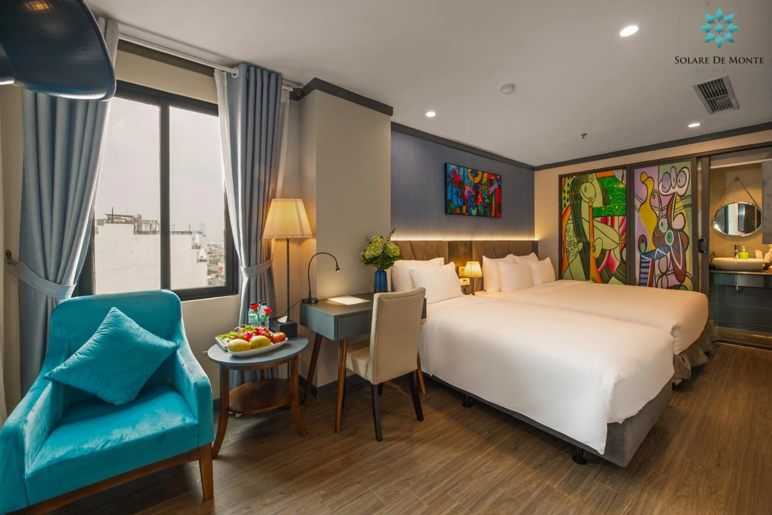 Shower, Bed in Solare De Monte Hotel & Spa