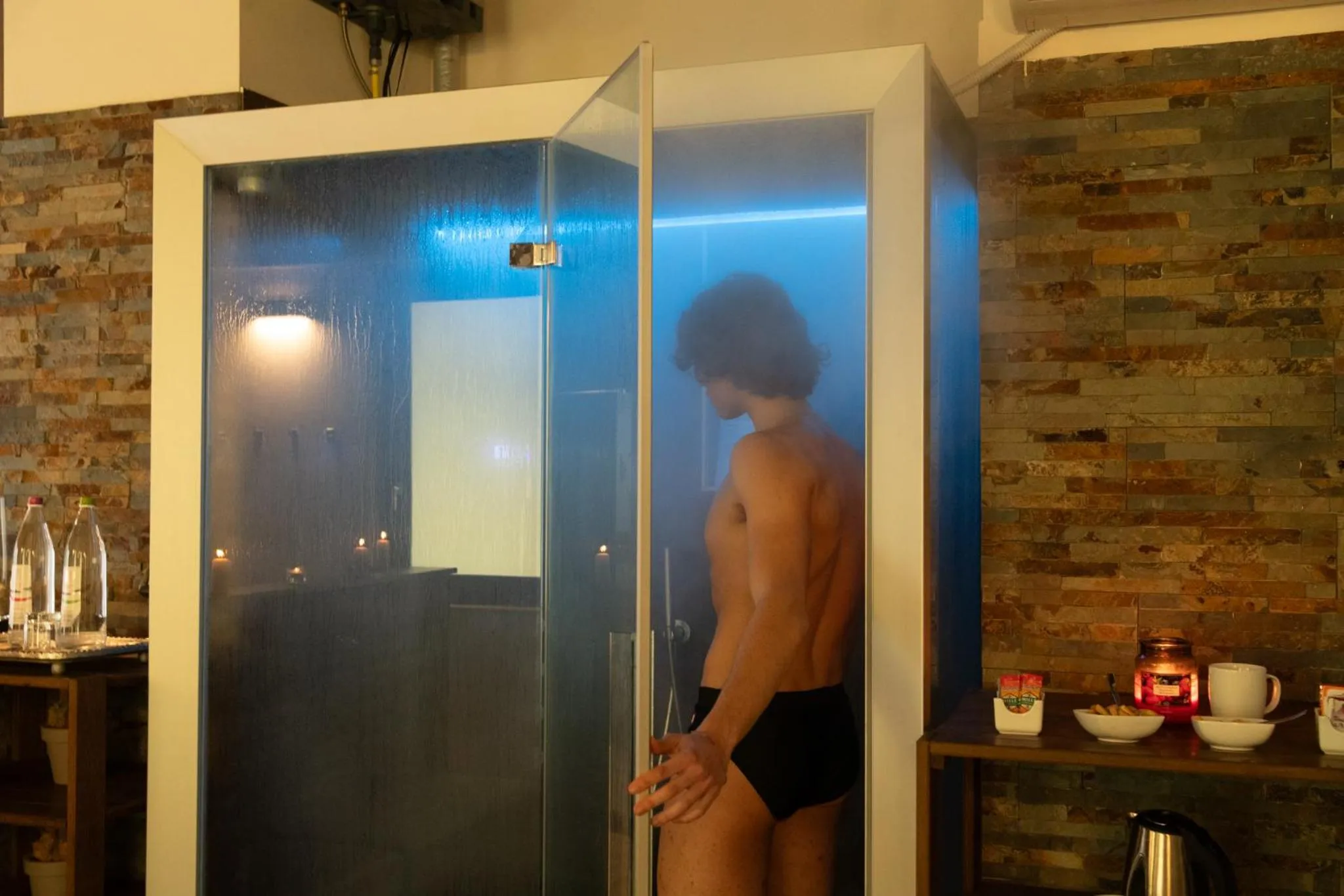 Steam room in Di Sabatino Resort - Suite Apartments & Spa