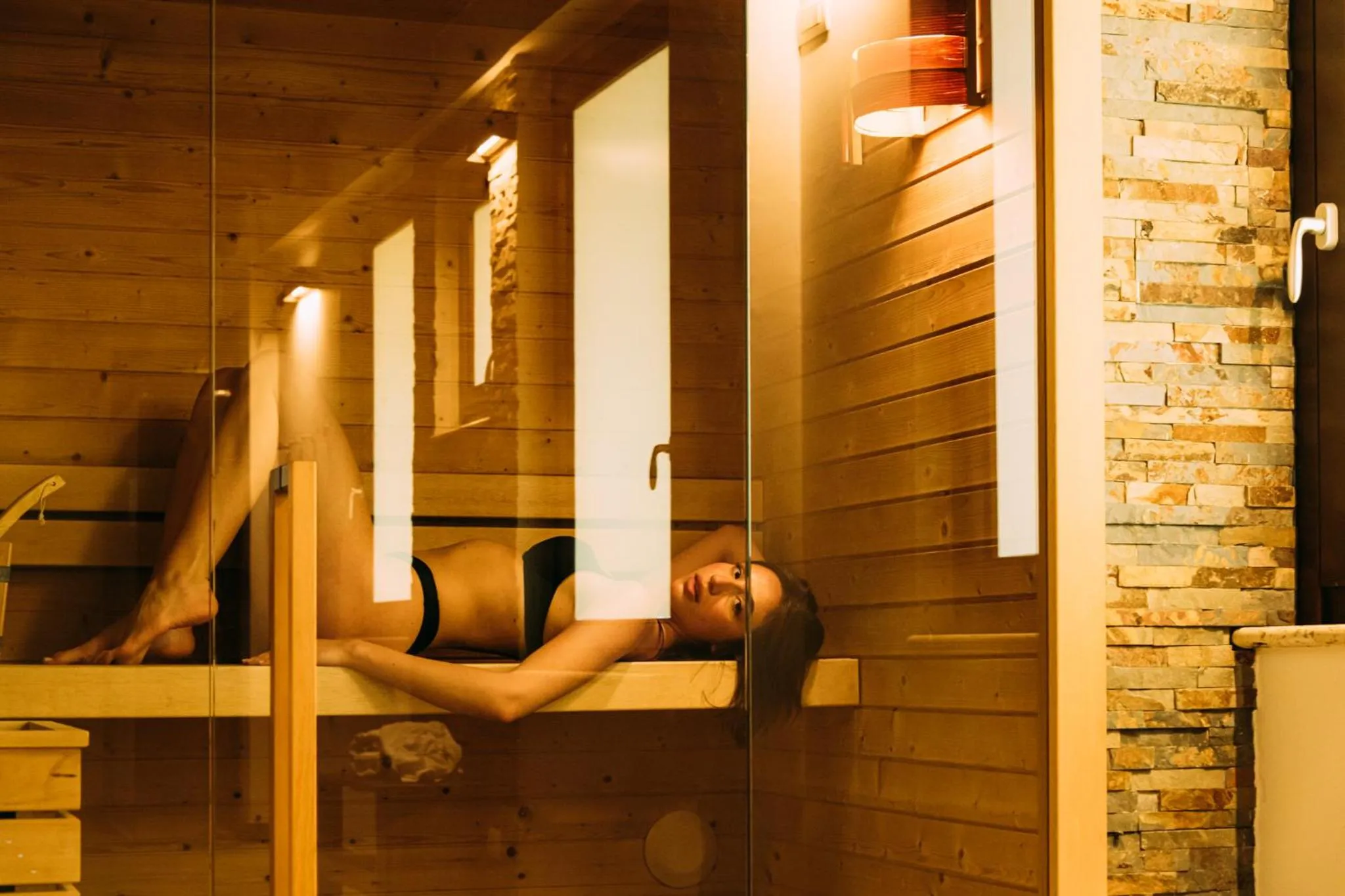 Sauna in Di Sabatino Resort - Suite Apartments & Spa