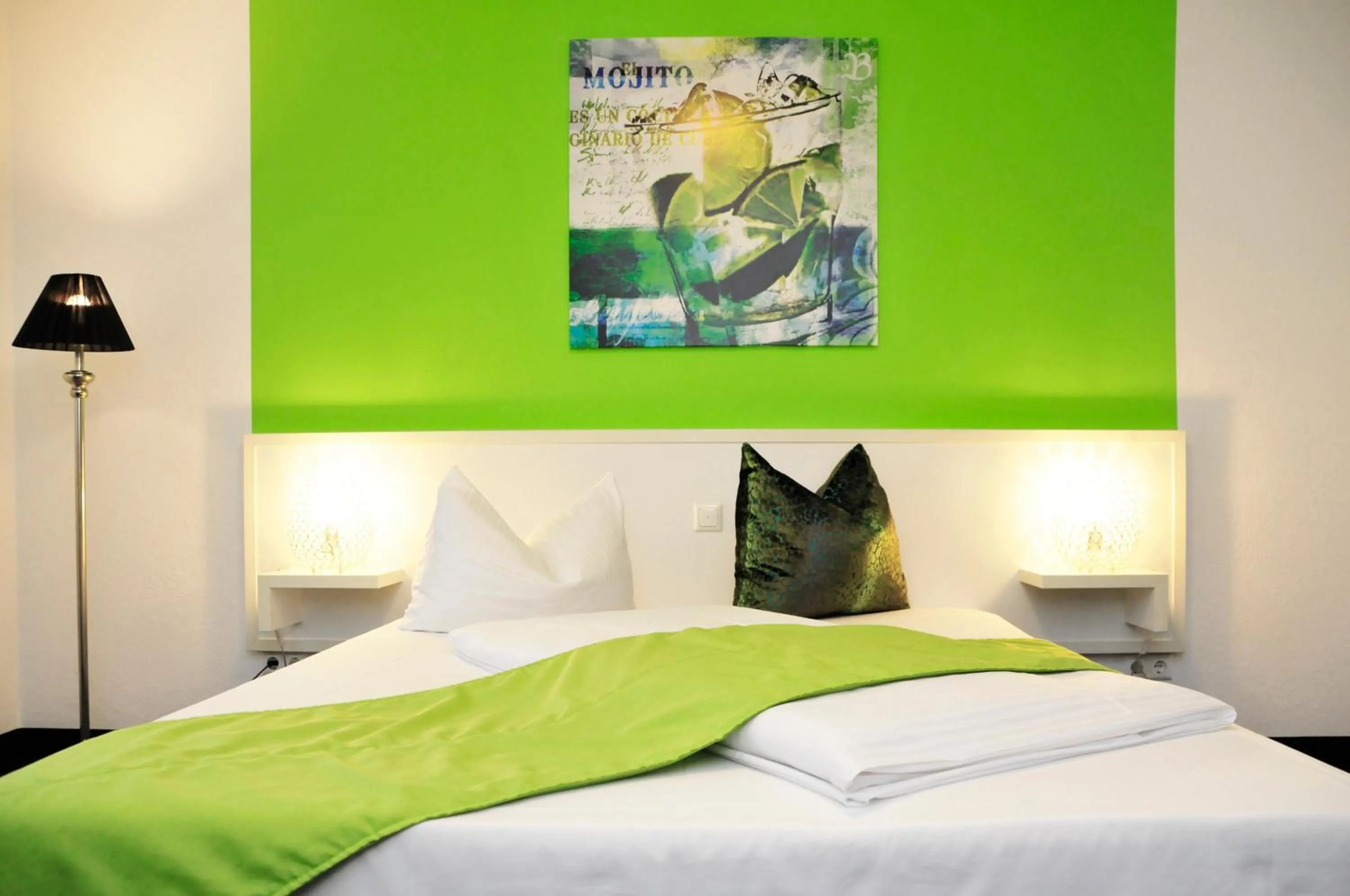 Bed in Hotel zum Brunnen