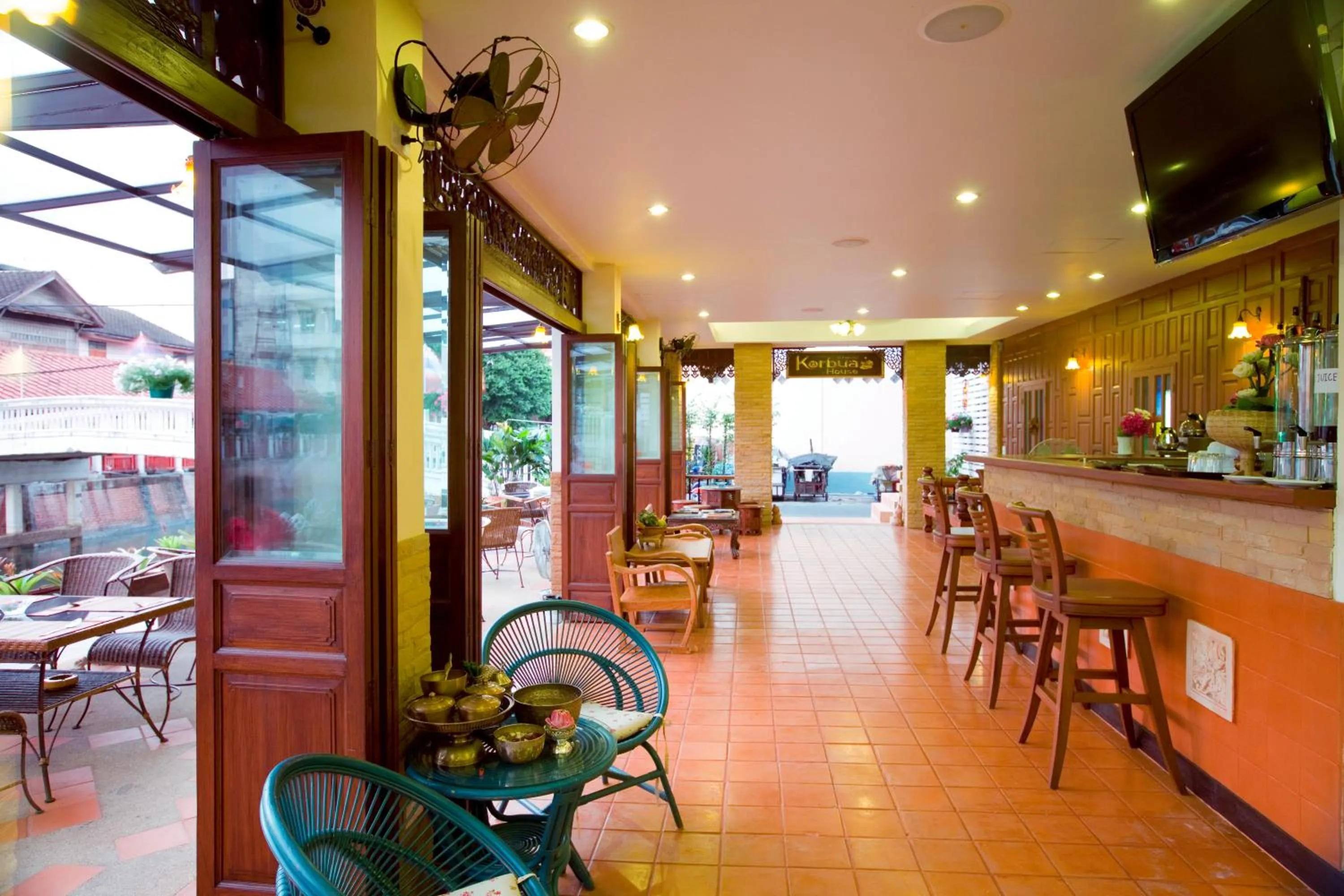 Lounge or bar in Korbua House