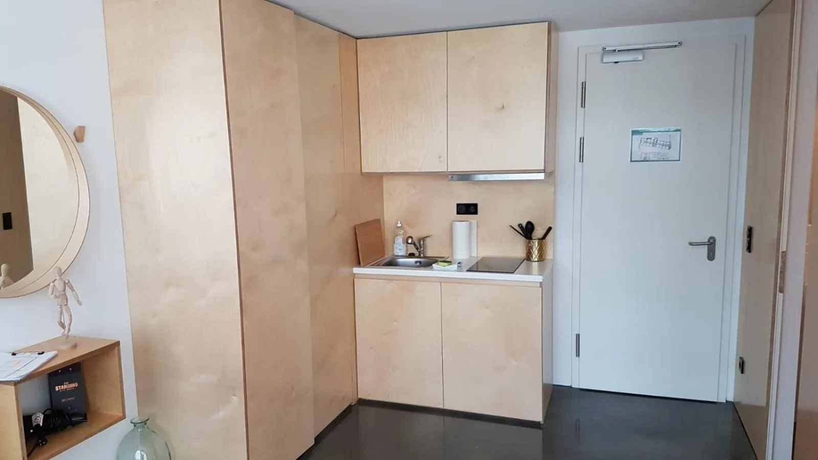 Kitchen or kitchenette in Nena Apartments Metropolpark Berlin - Mitte -Adult Only
