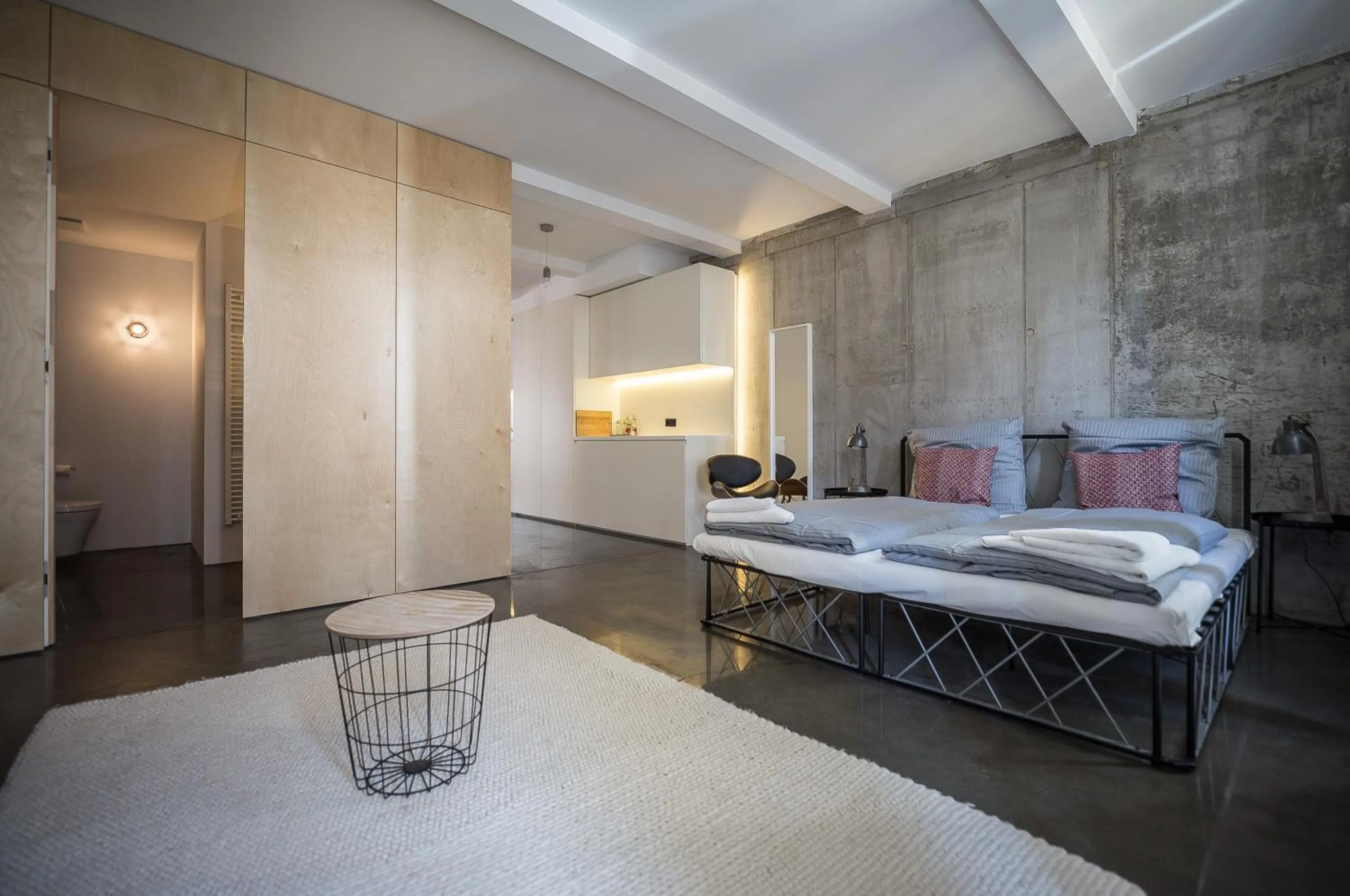 Bed in Nena Apartments Metropolpark Berlin - Mitte -Adult Only