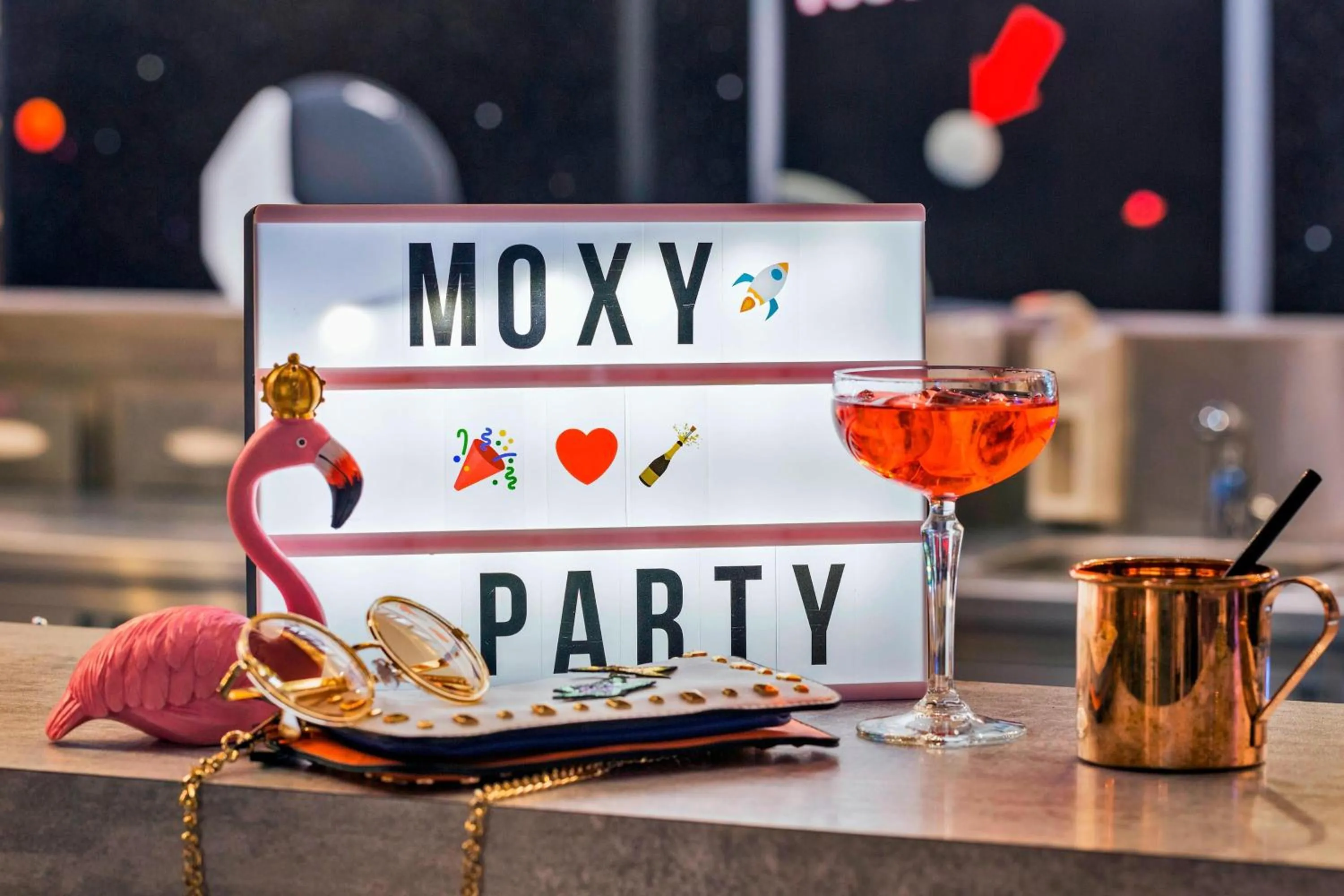 Restaurant/places to eat in Moxy Darmstadt