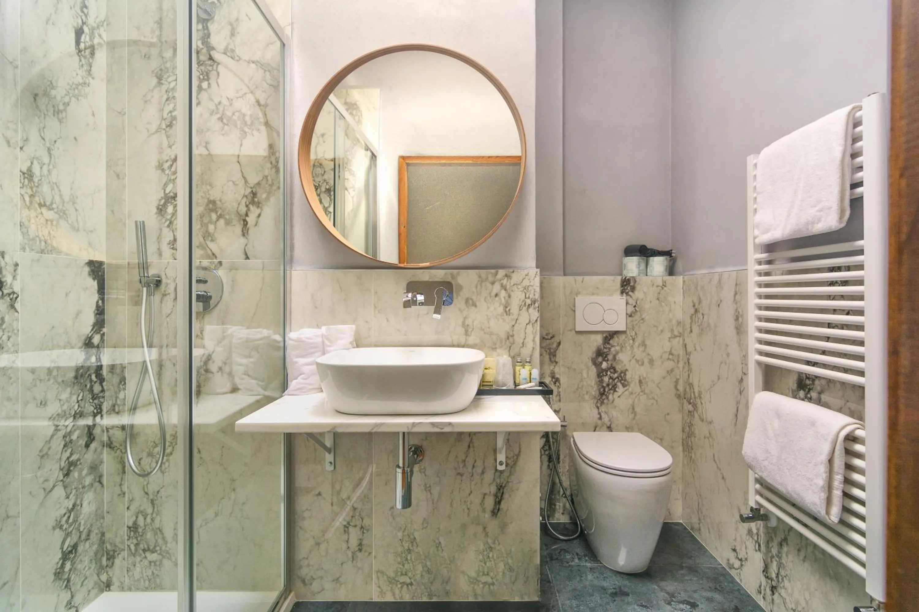 Bathroom in Hotel Villa Rinascimento