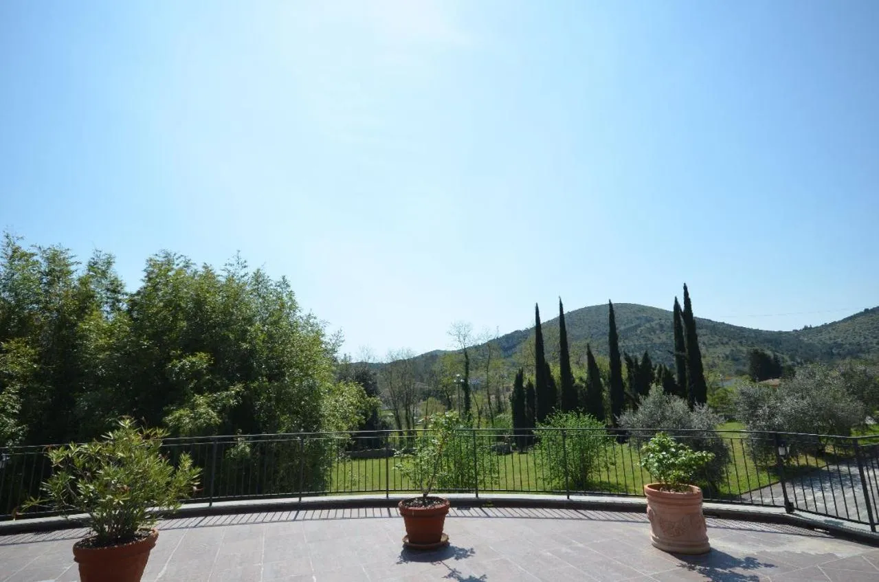 Natural landscape in Hotel Villa Rinascimento