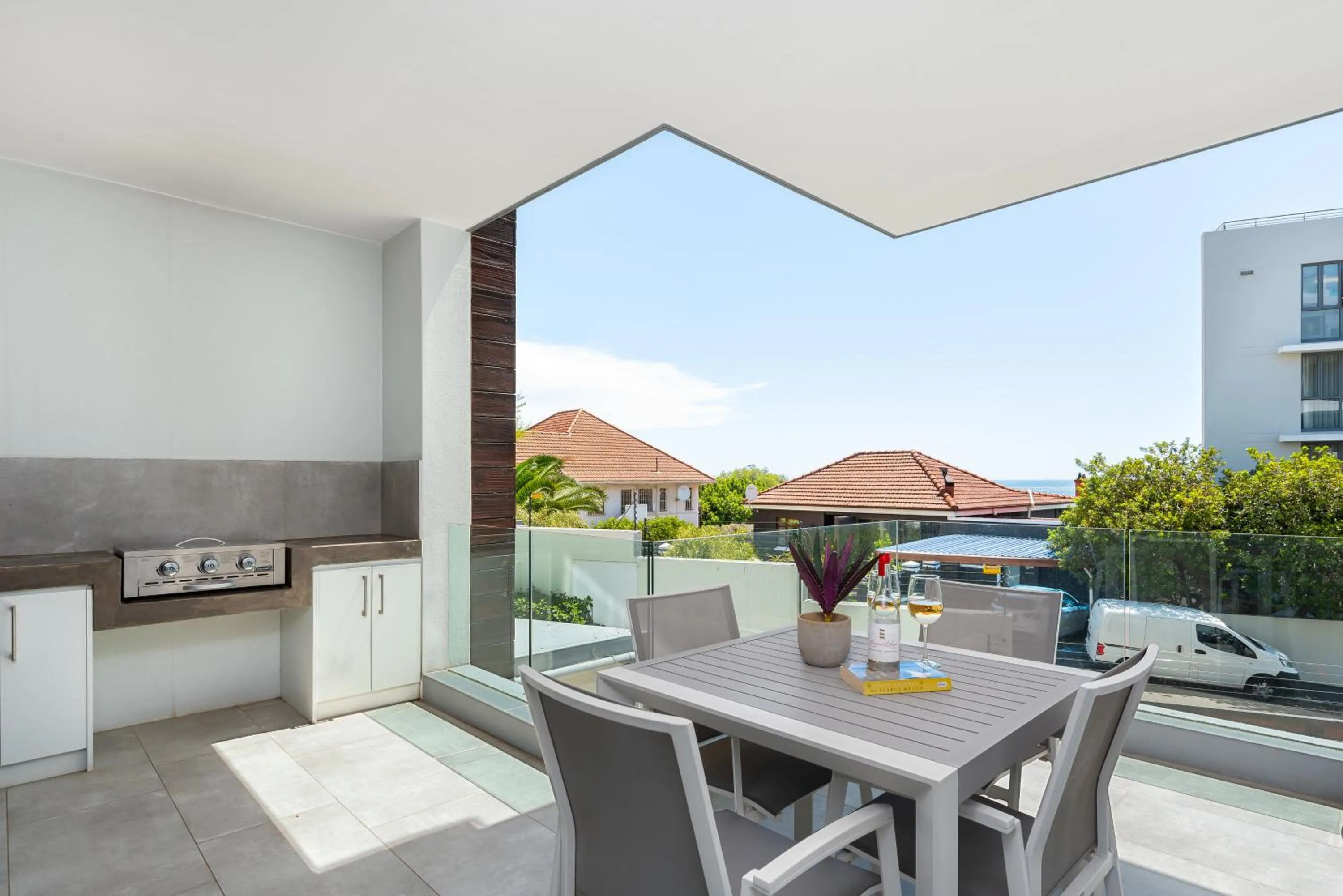 BBQ facilities in Elements Luxury Suites by Totalstay