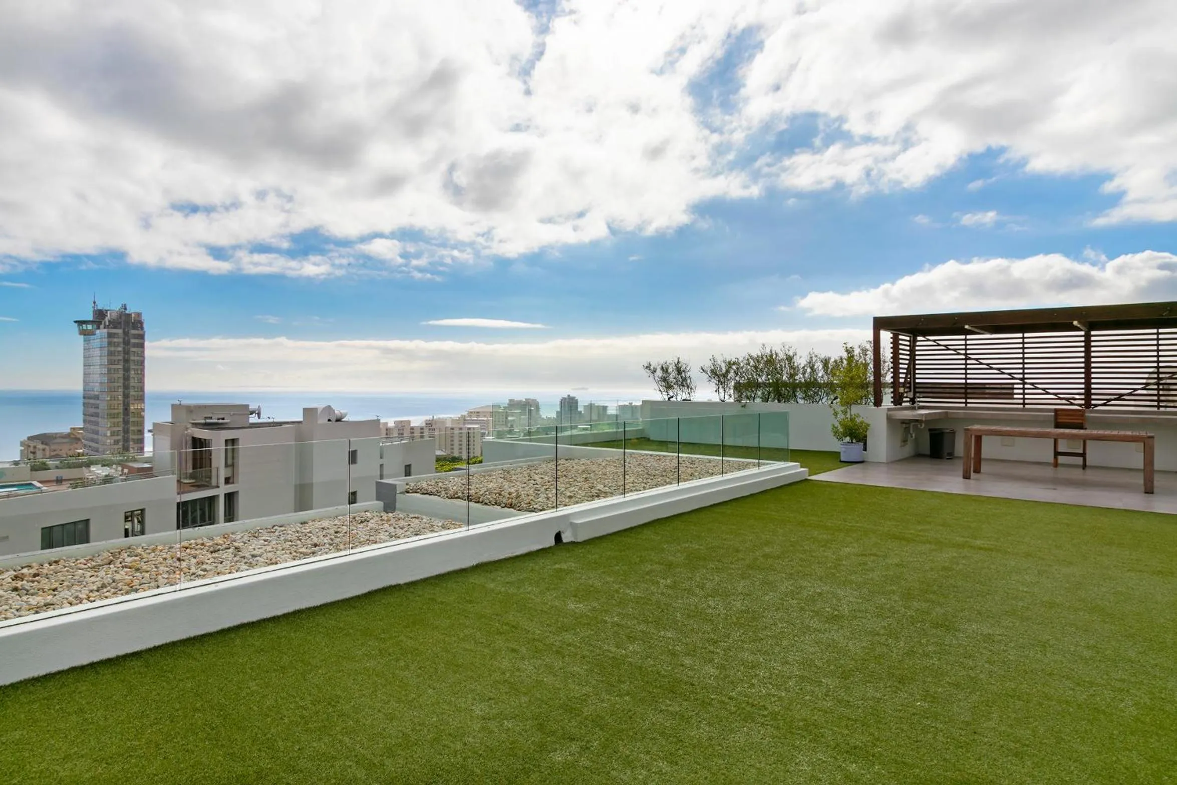 Balcony/Terrace in Elements Luxury Suites by Totalstay