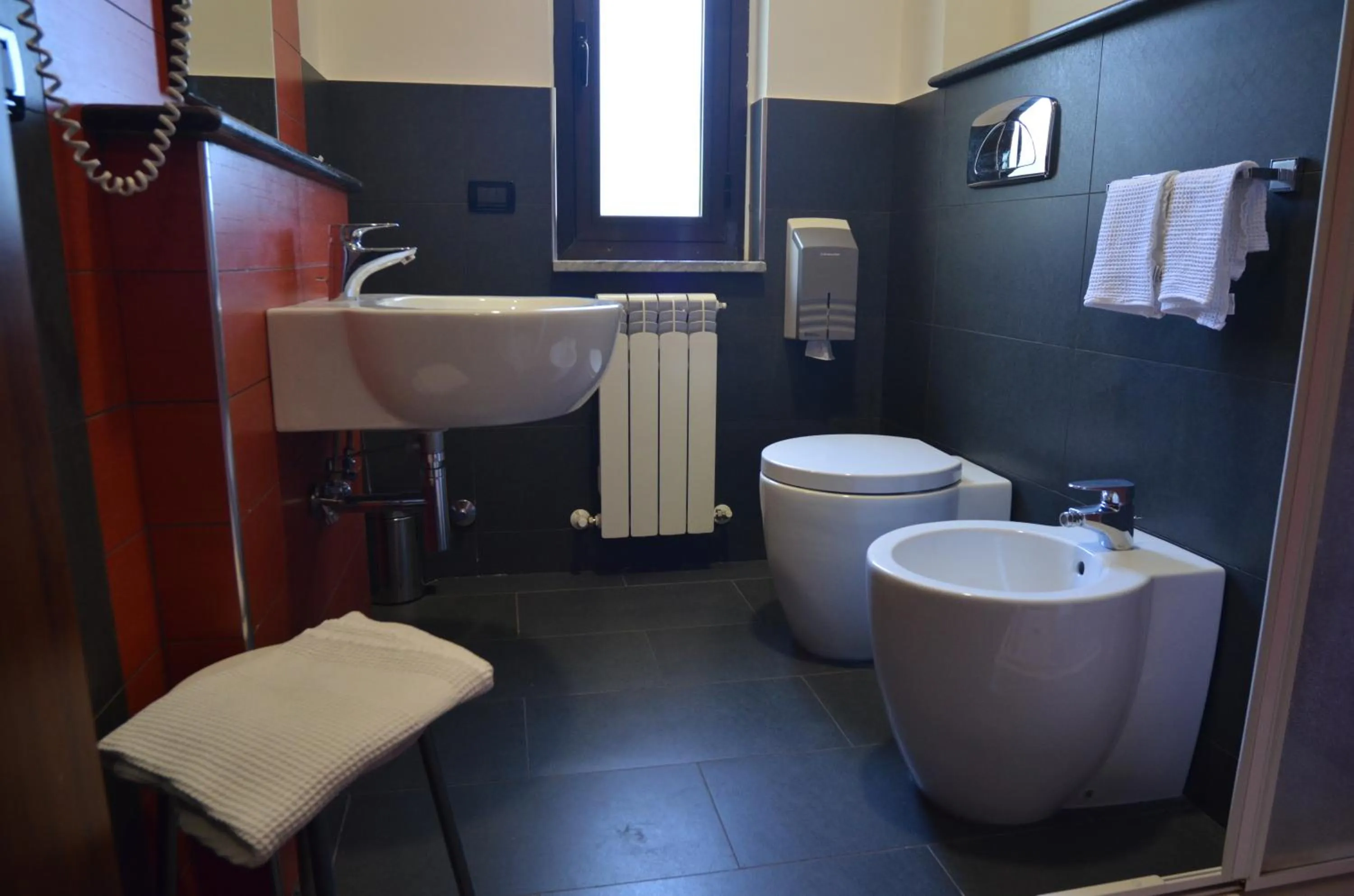 Bathroom in Hotel Toscano