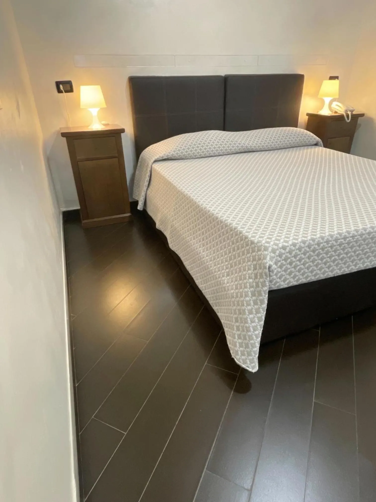 Bed in Hotel Toscano