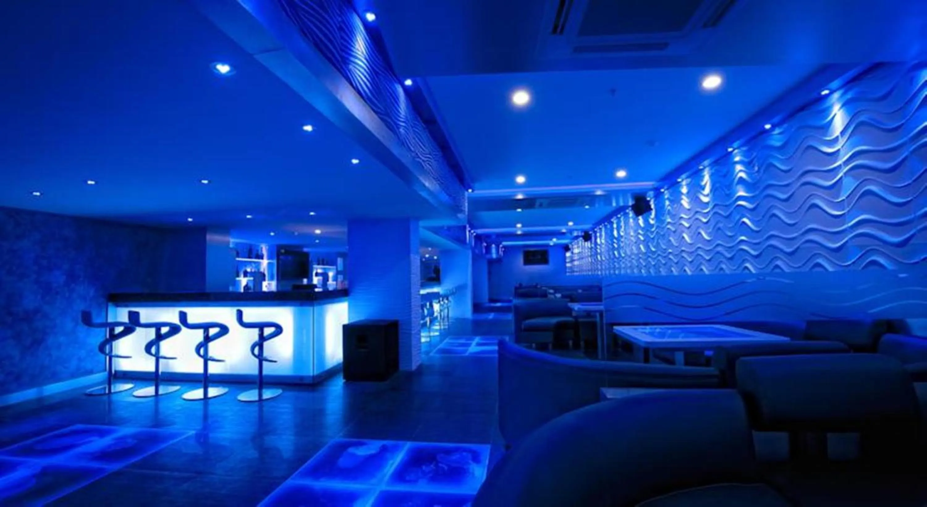 Alcoholic drinks in Ramada by Wyndham Chennai Egmore