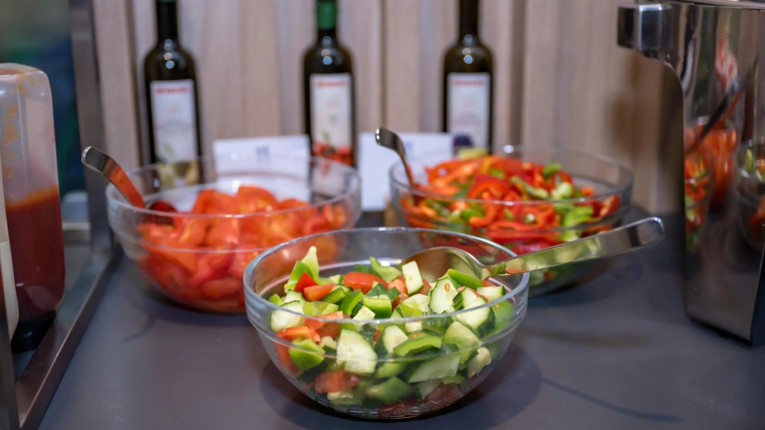 Restaurant/places to eat in Holiday Inn Express - Luzern - Kriens by IHG