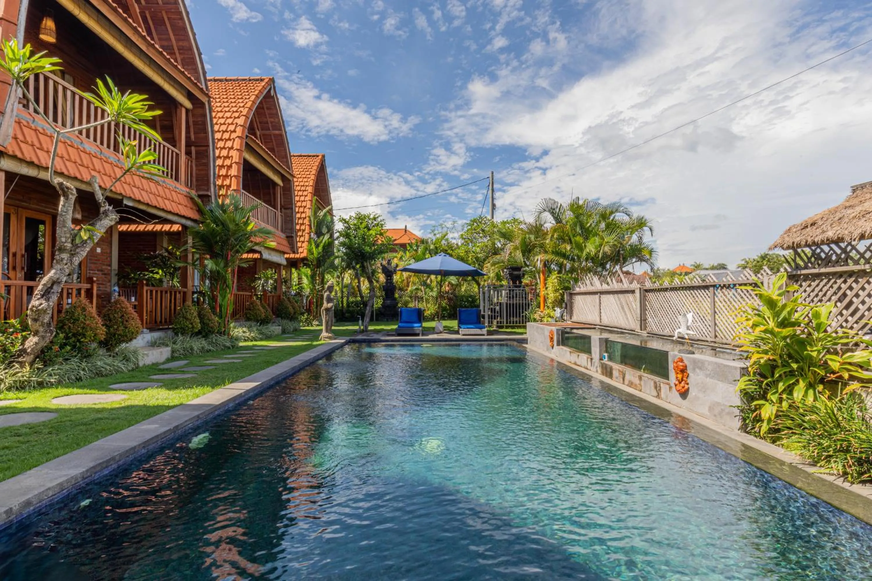 Swimming pool in D'jineng Rice Terrace Canggu