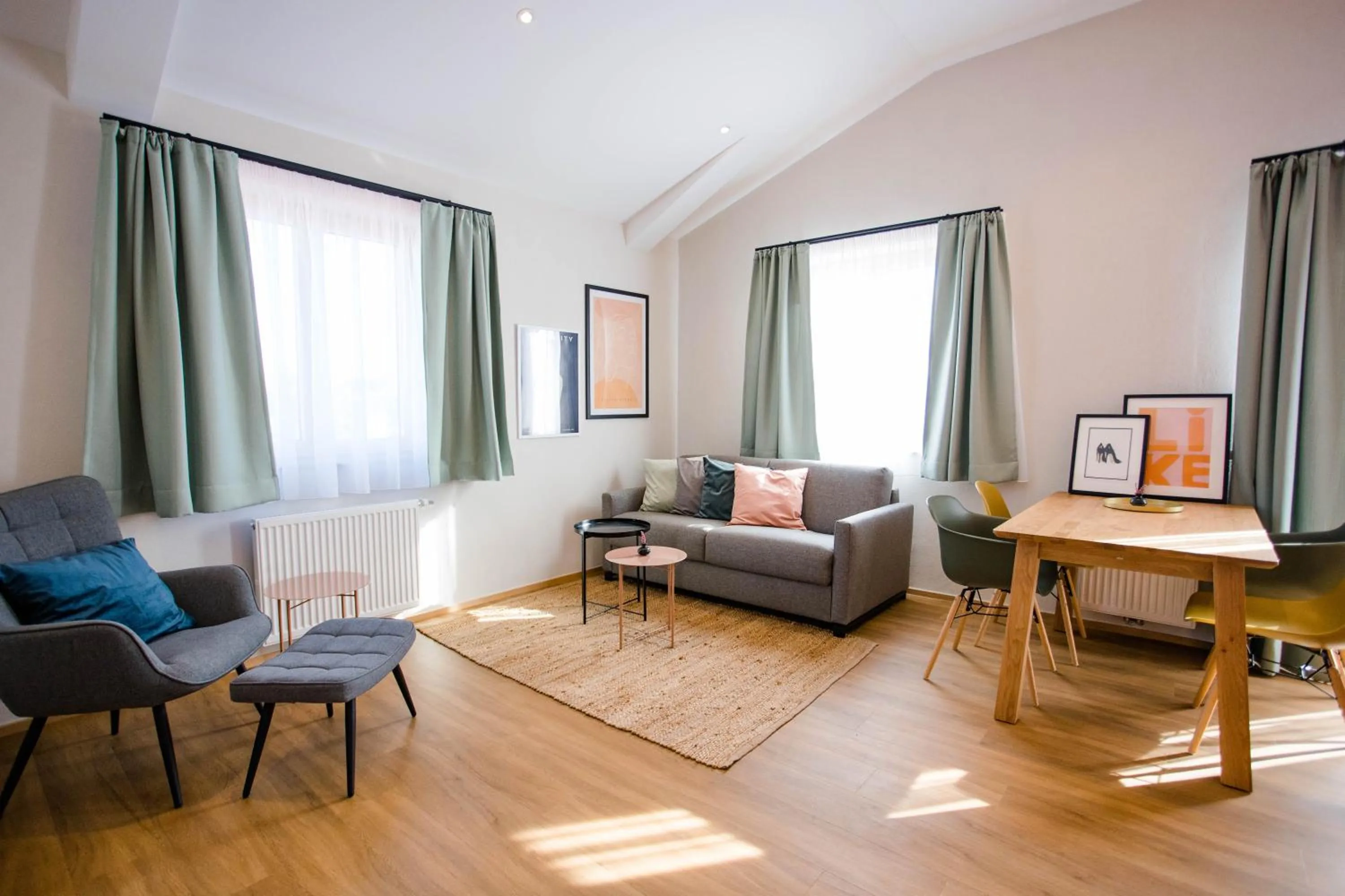 Living room in Stadthotel Freilassing