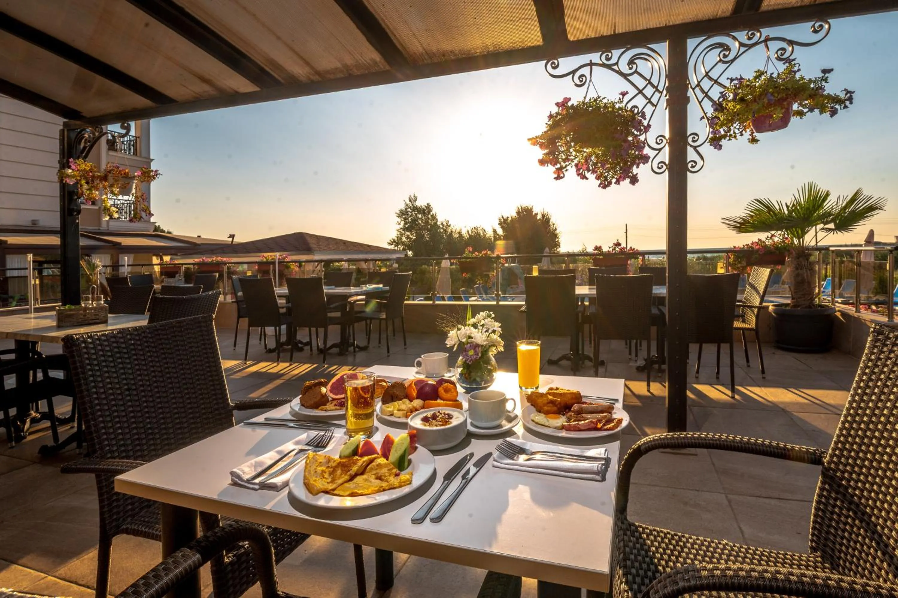 Restaurant/places to eat in Veramar Hotel - All Inclusive & Free Beach