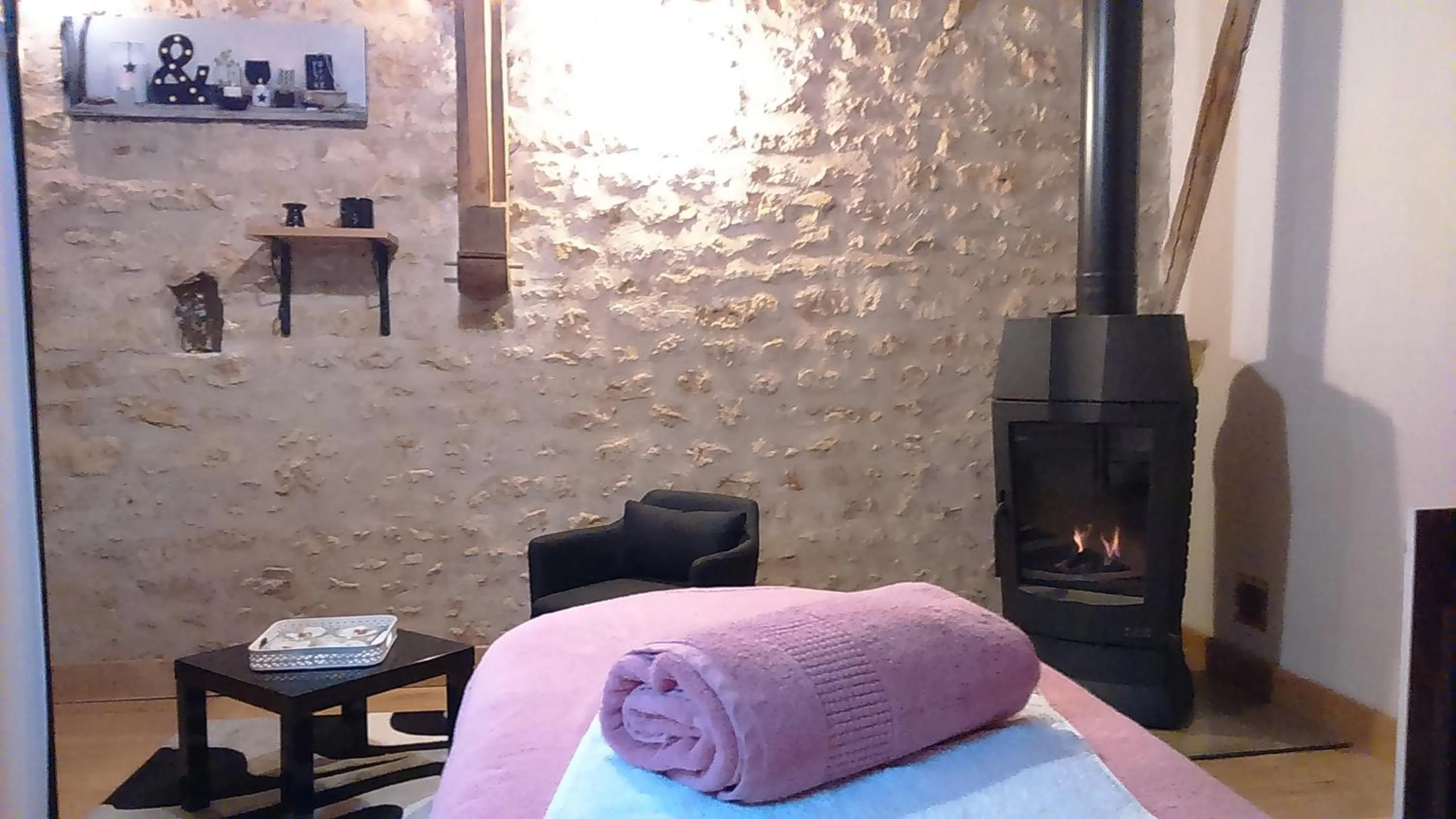 Massage in Le Vieux Chateau