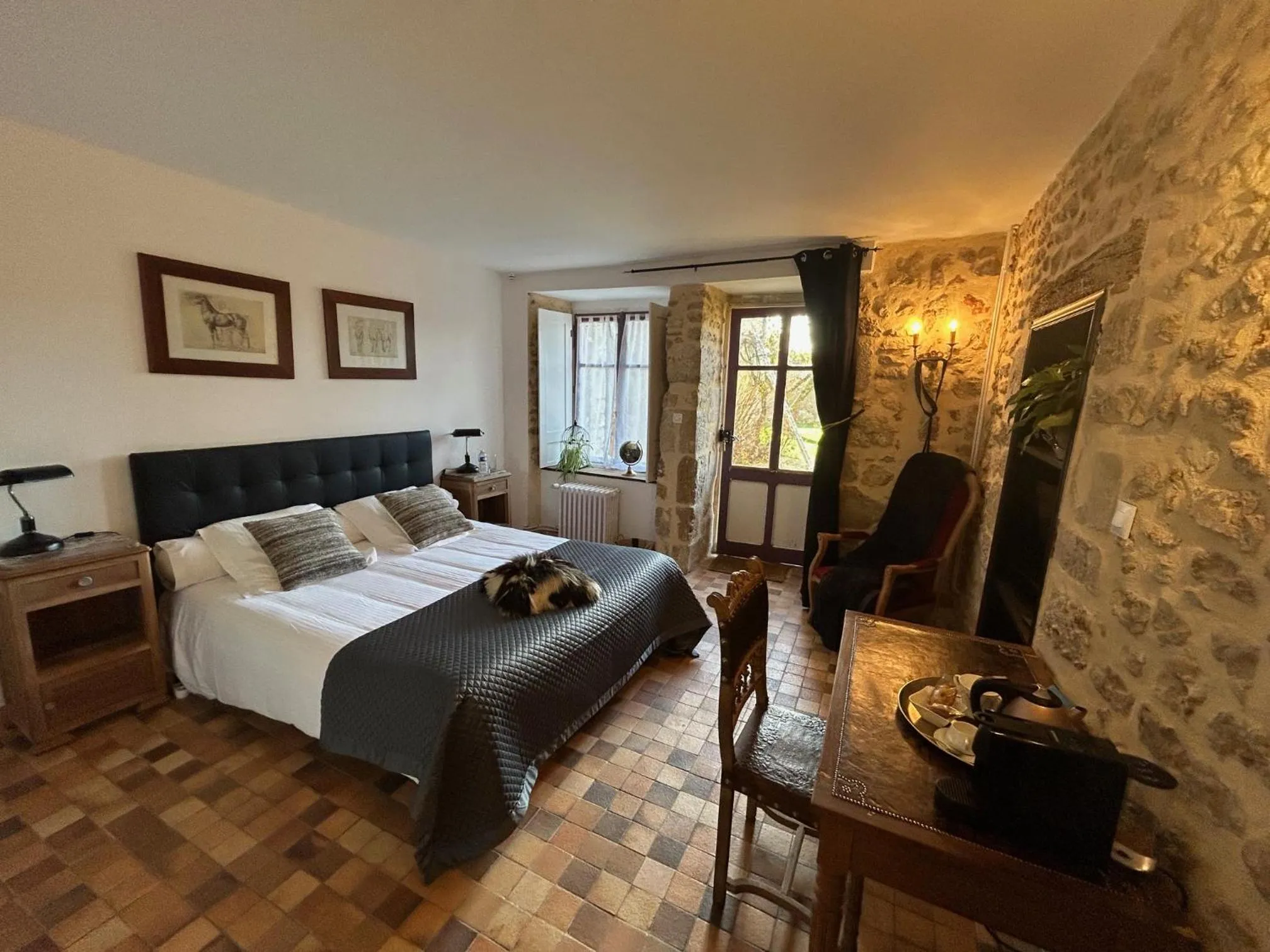 Bed in Le Vieux Chateau