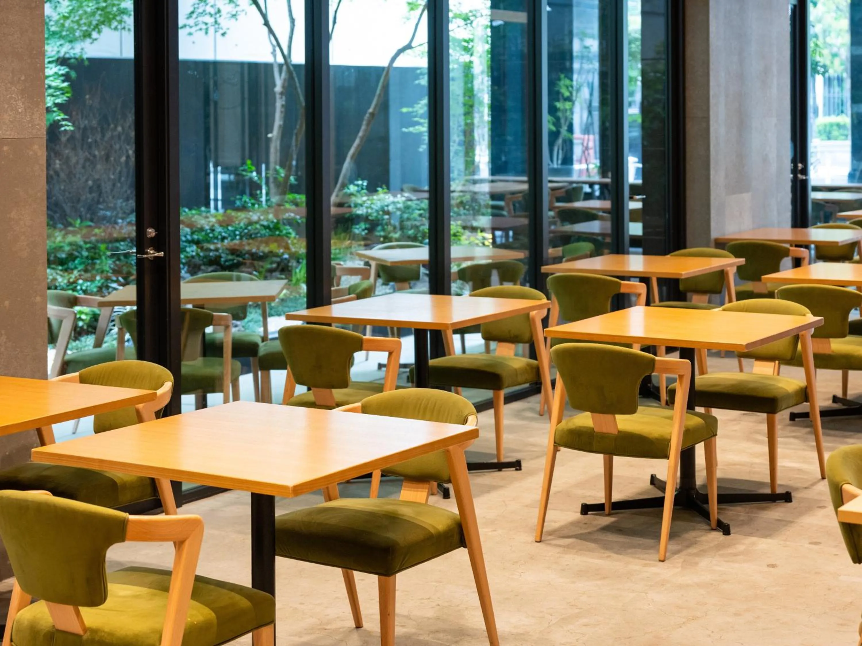 Restaurant/places to eat in APA Hotel PRIDE Akasaka Kokkaigijidomae