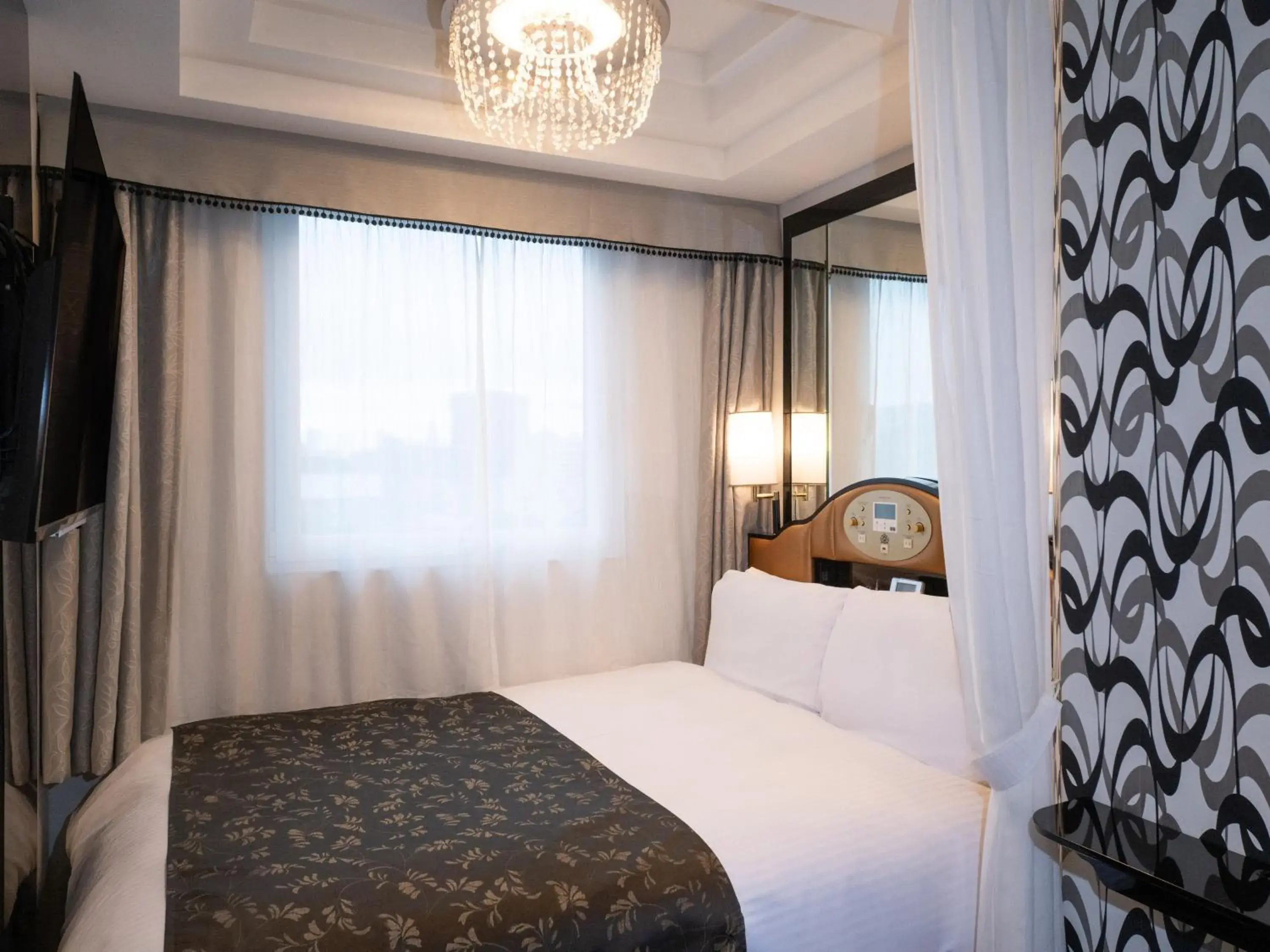 Standard Double Room (2 Adults) - Non-Smoking in APA Hotel PRIDE Akasaka Kokkaigijidomae Standard Double Room (2 Adults) - Non-Smoking in APA Hotel PRIDE Akasaka Kokkaigijidomae