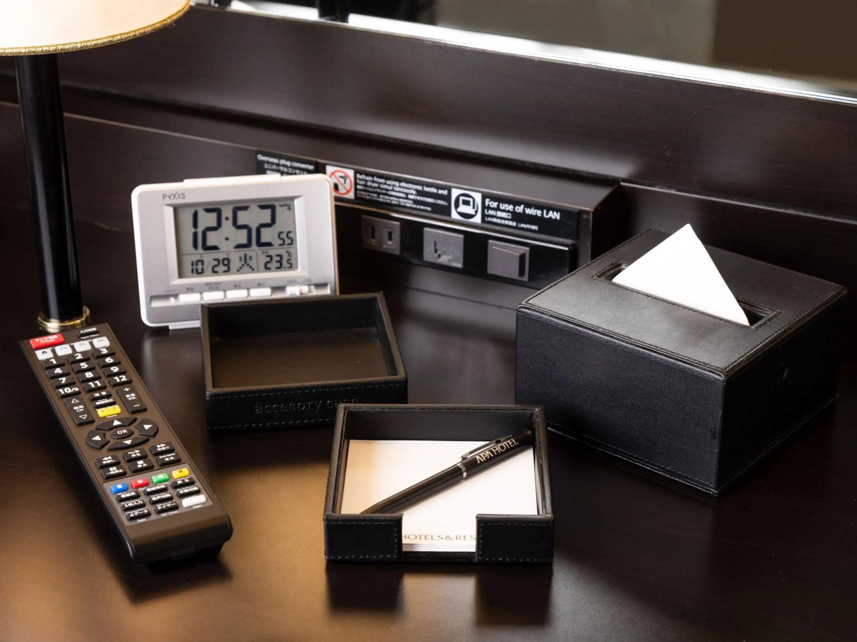 Photo of the whole room in APA Hotel PRIDE Akasaka Kokkaigijidomae