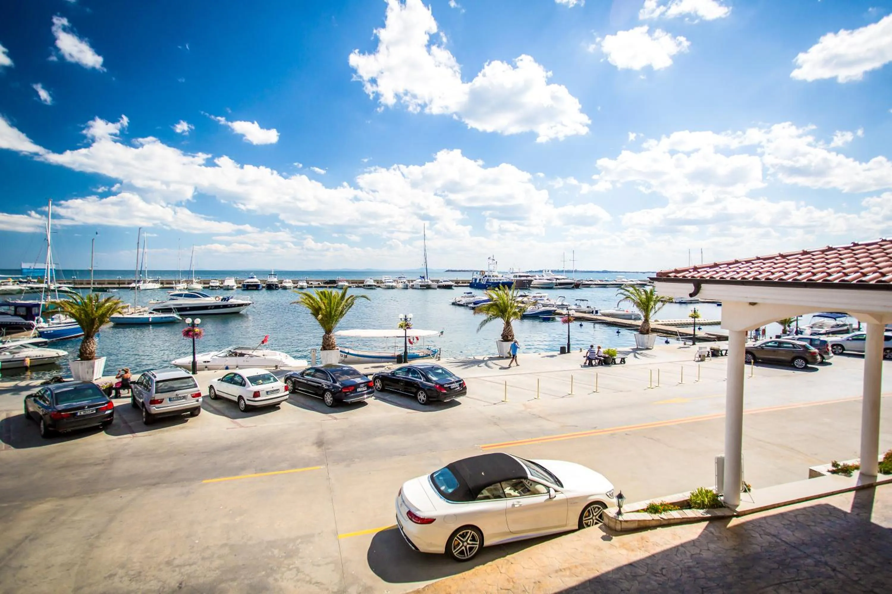 Day in Hotel Palace Marina Dinevi