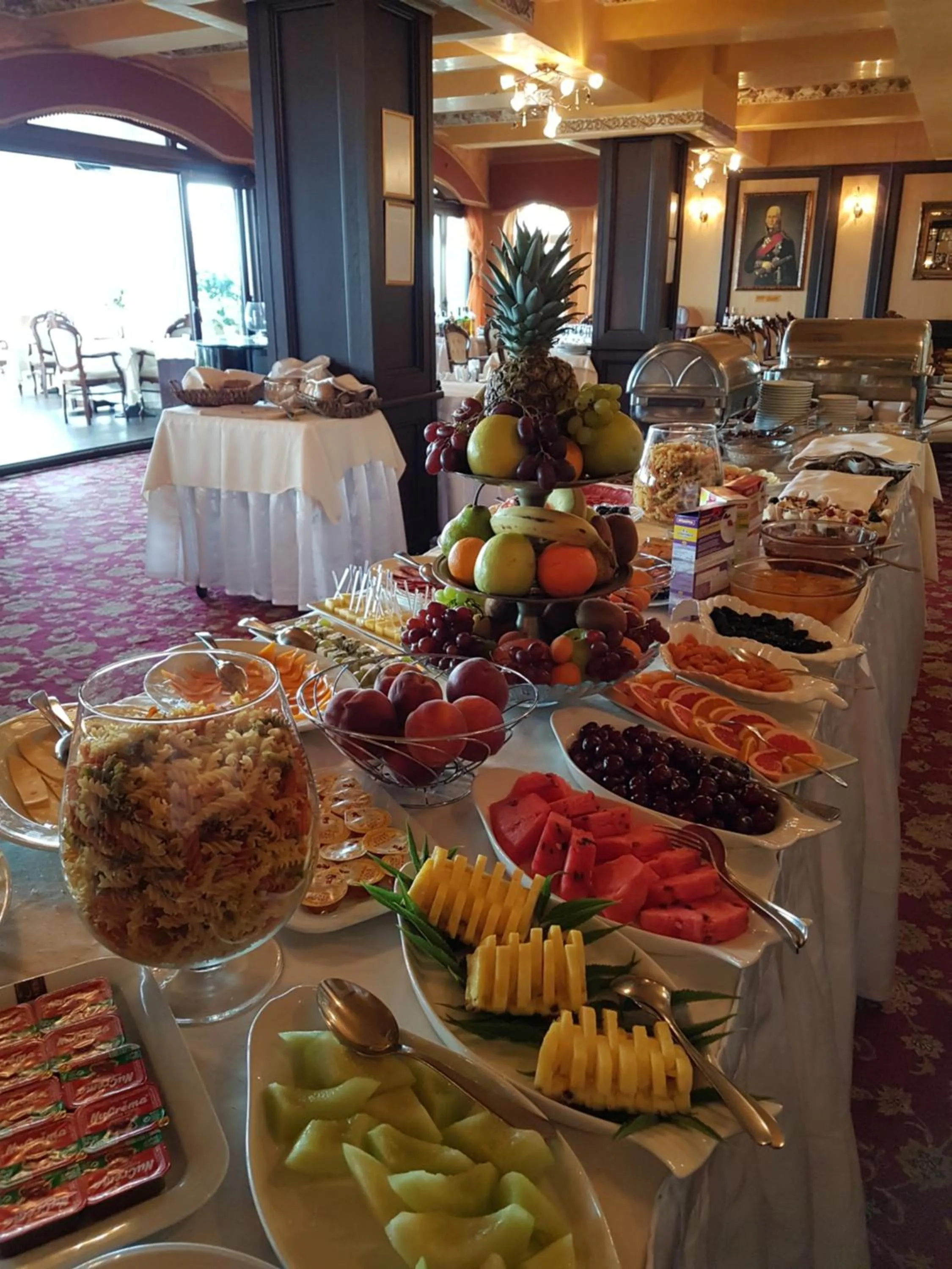 Food in Hotel Palace Marina Dinevi