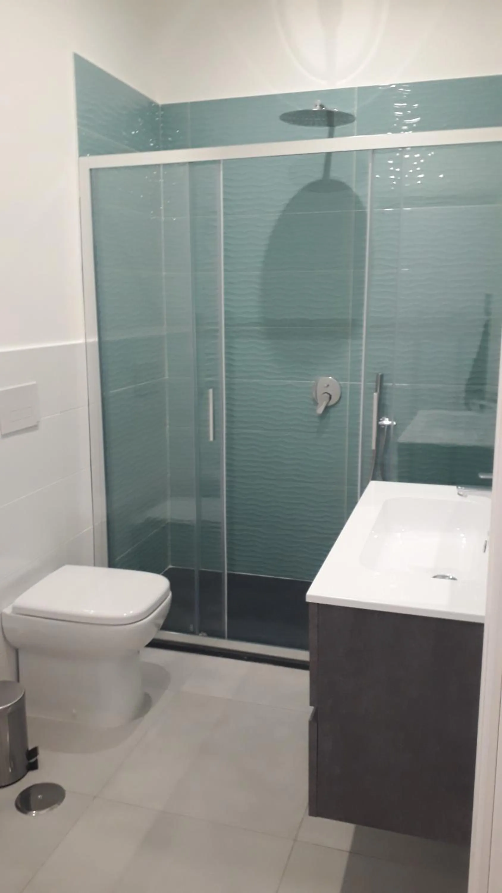 Shower in La Casina Rossa