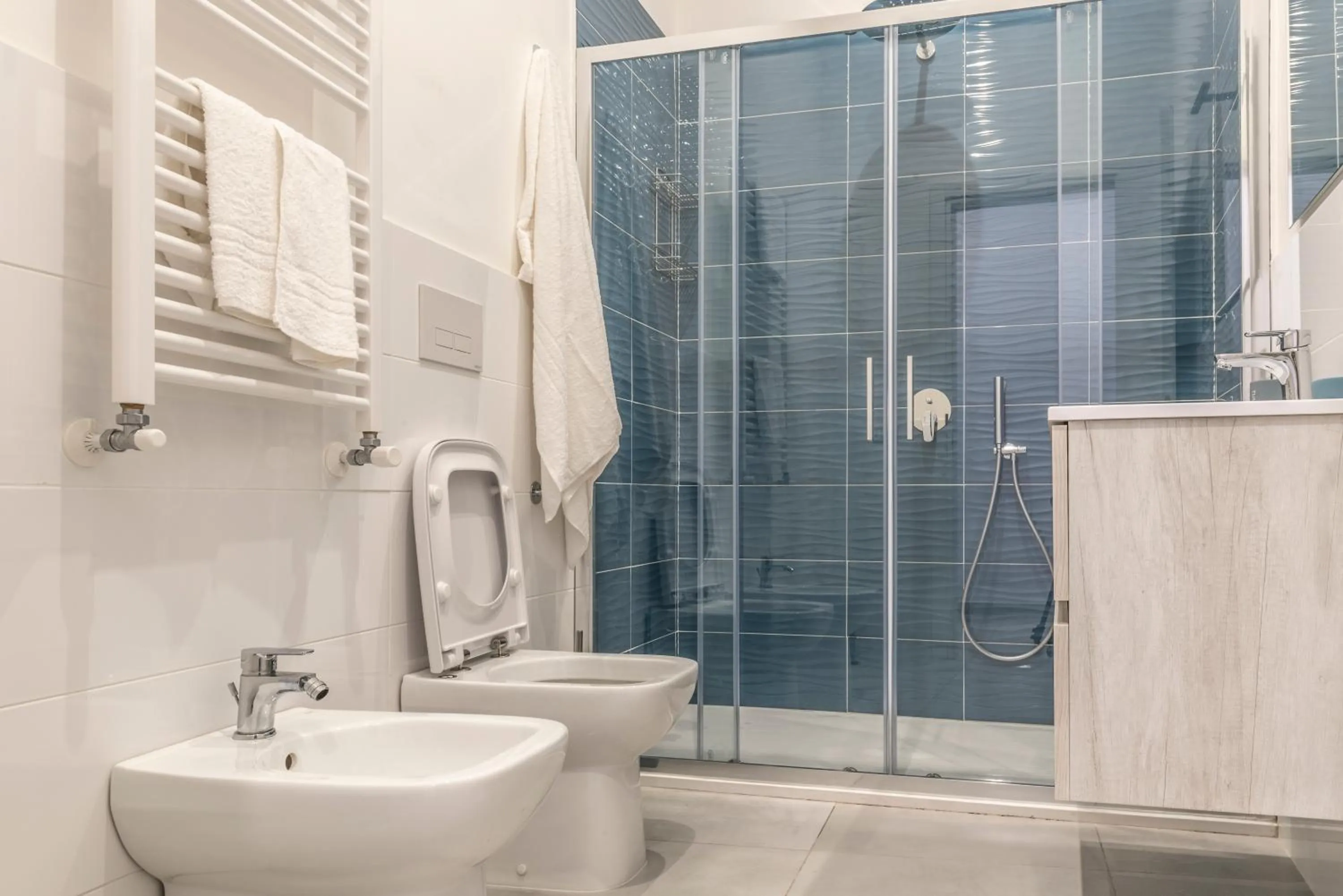 Shower in La Casina Rossa