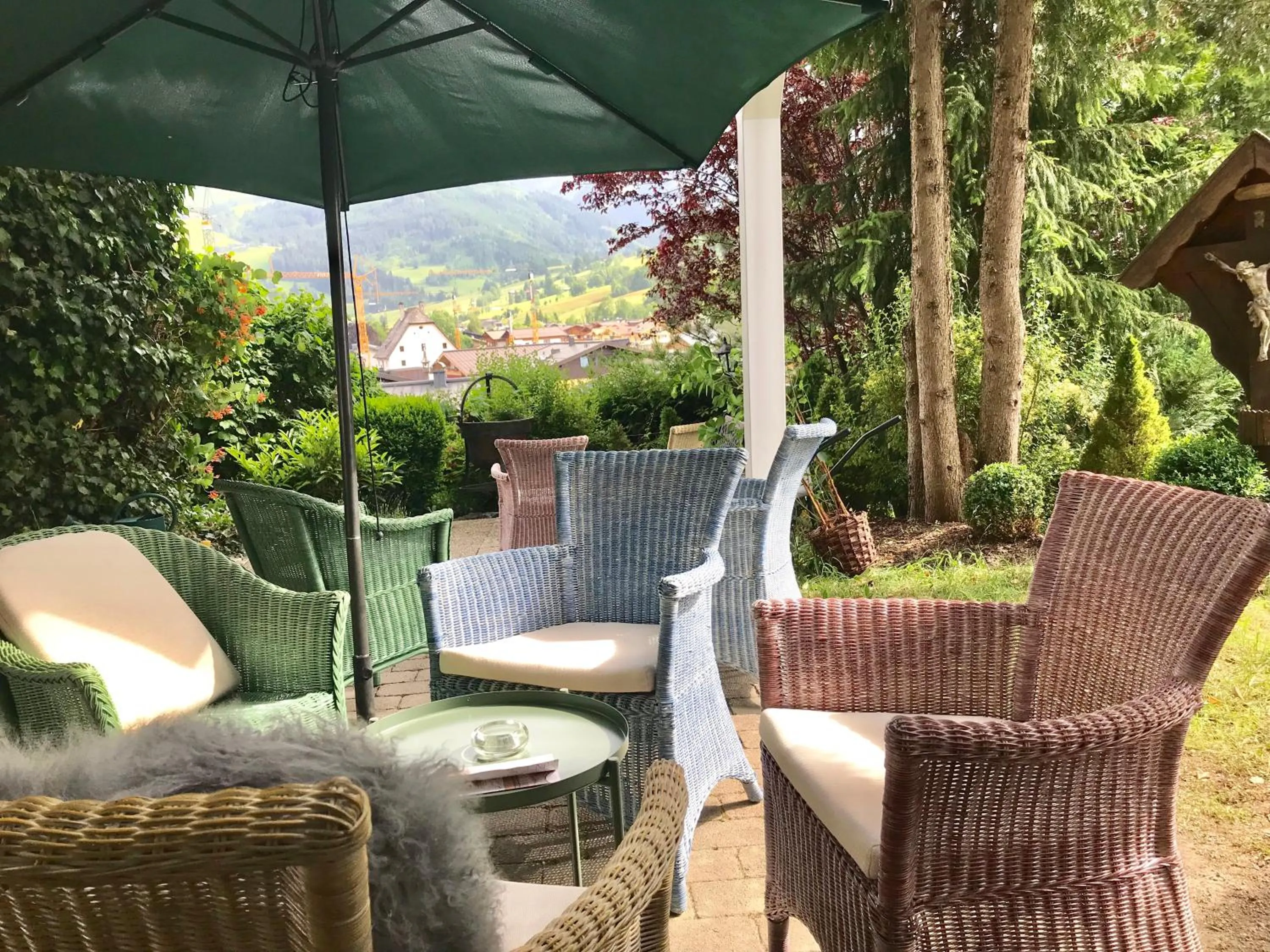 Day in VILLA OXA - Boutique Design Hotel