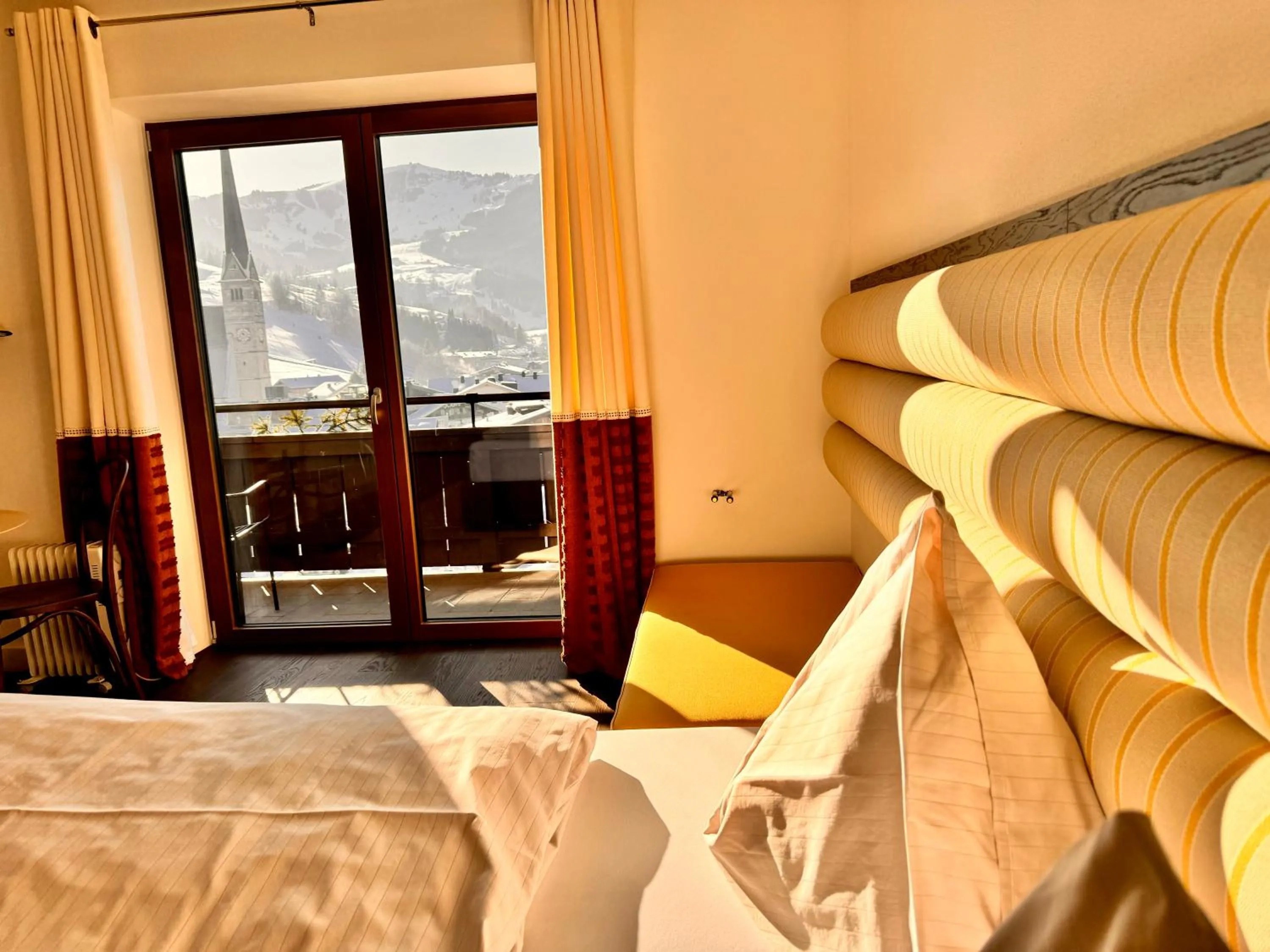 View (from property/room), Bed in VILLA OXA - Boutique Design Hotel