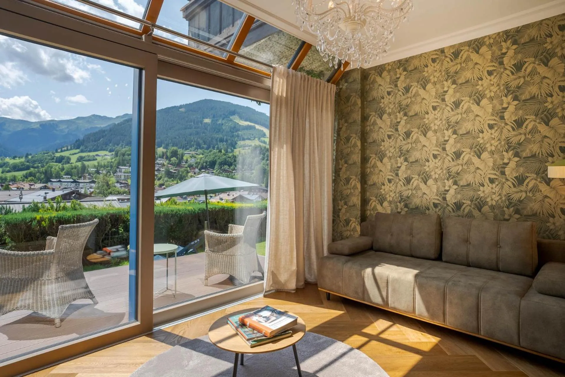 Day in VILLA OXA - Boutique Design Hotel