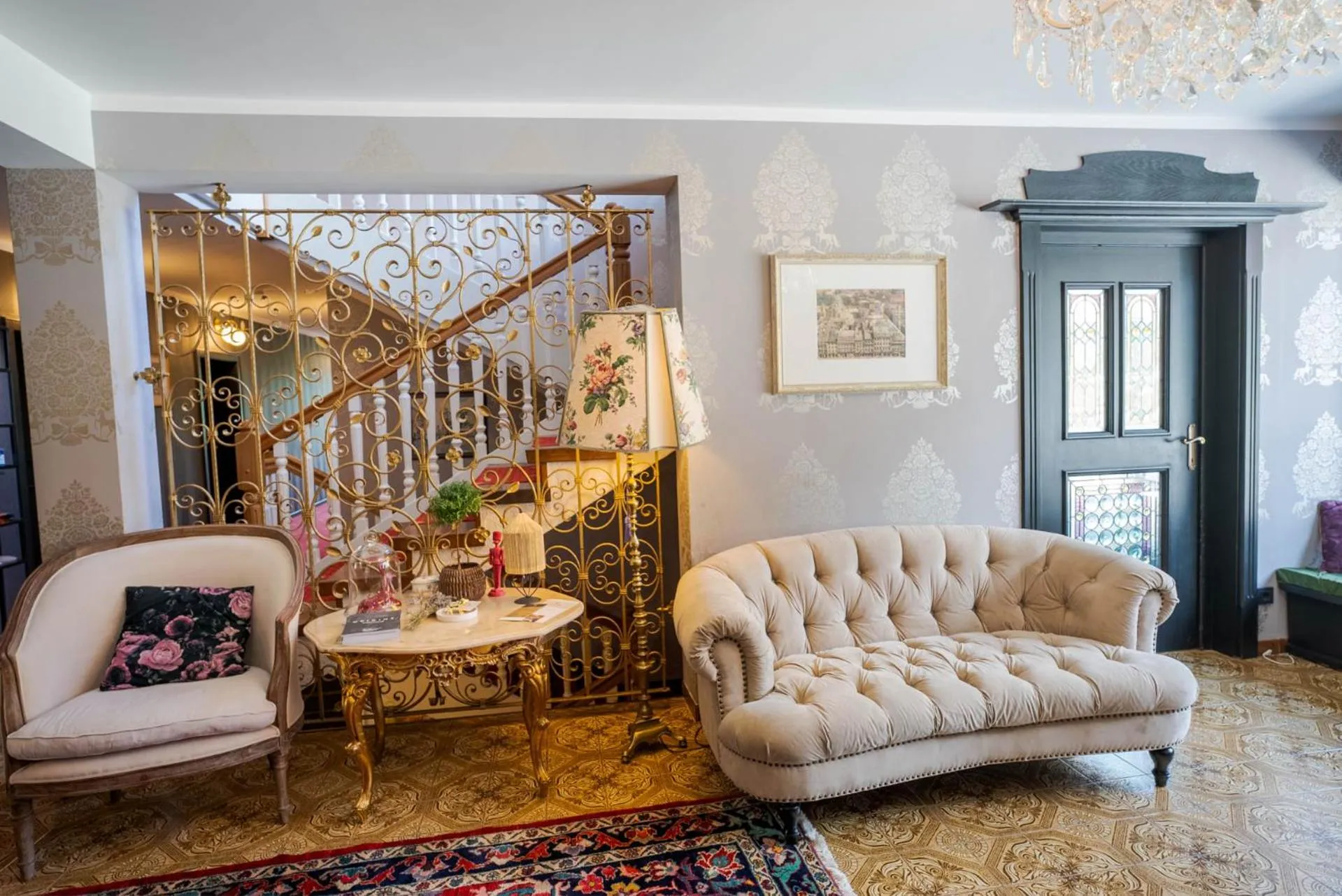 Lobby or reception in VILLA OXA - Boutique Design Hotel