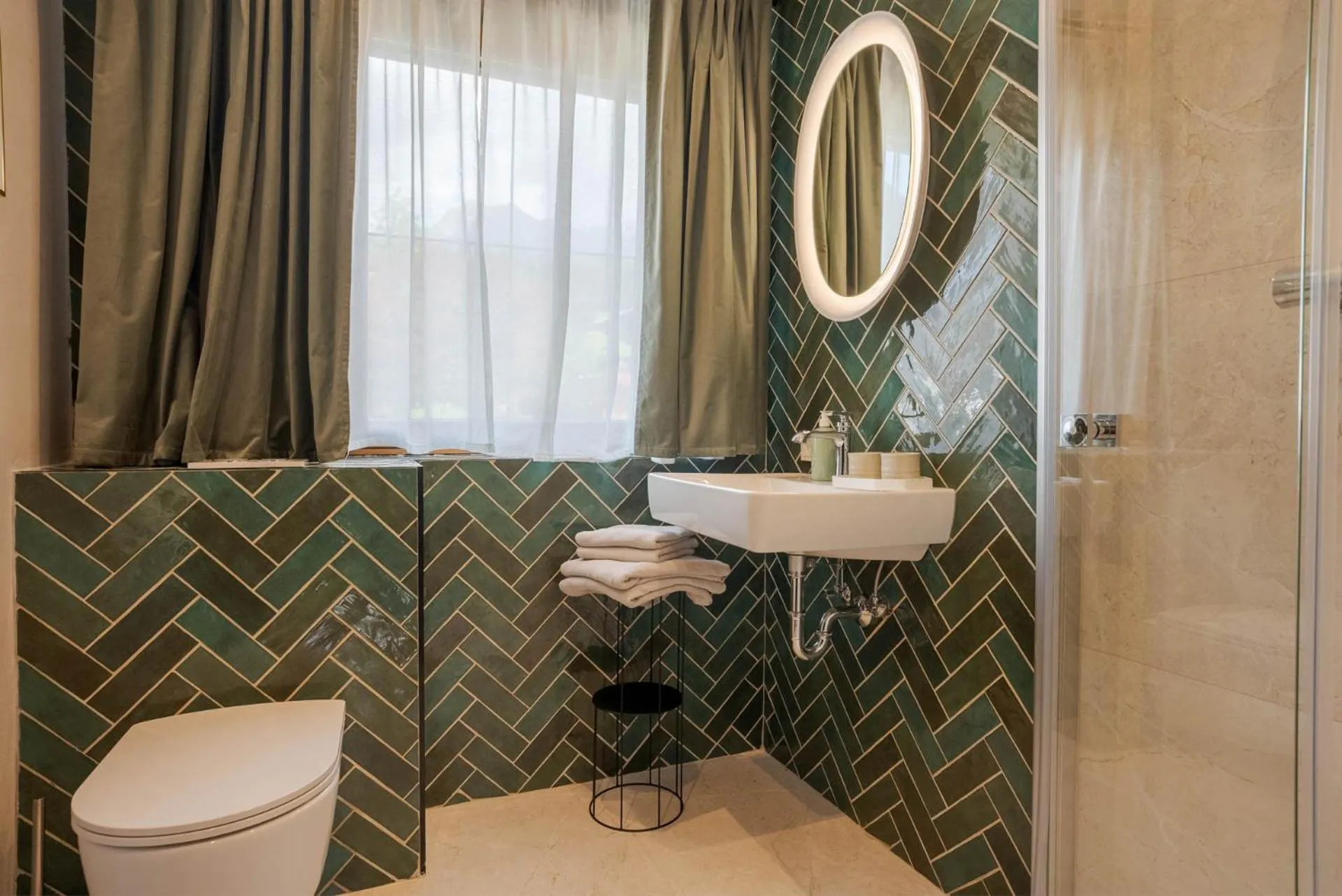 Shower in VILLA OXA - Boutique Design Hotel