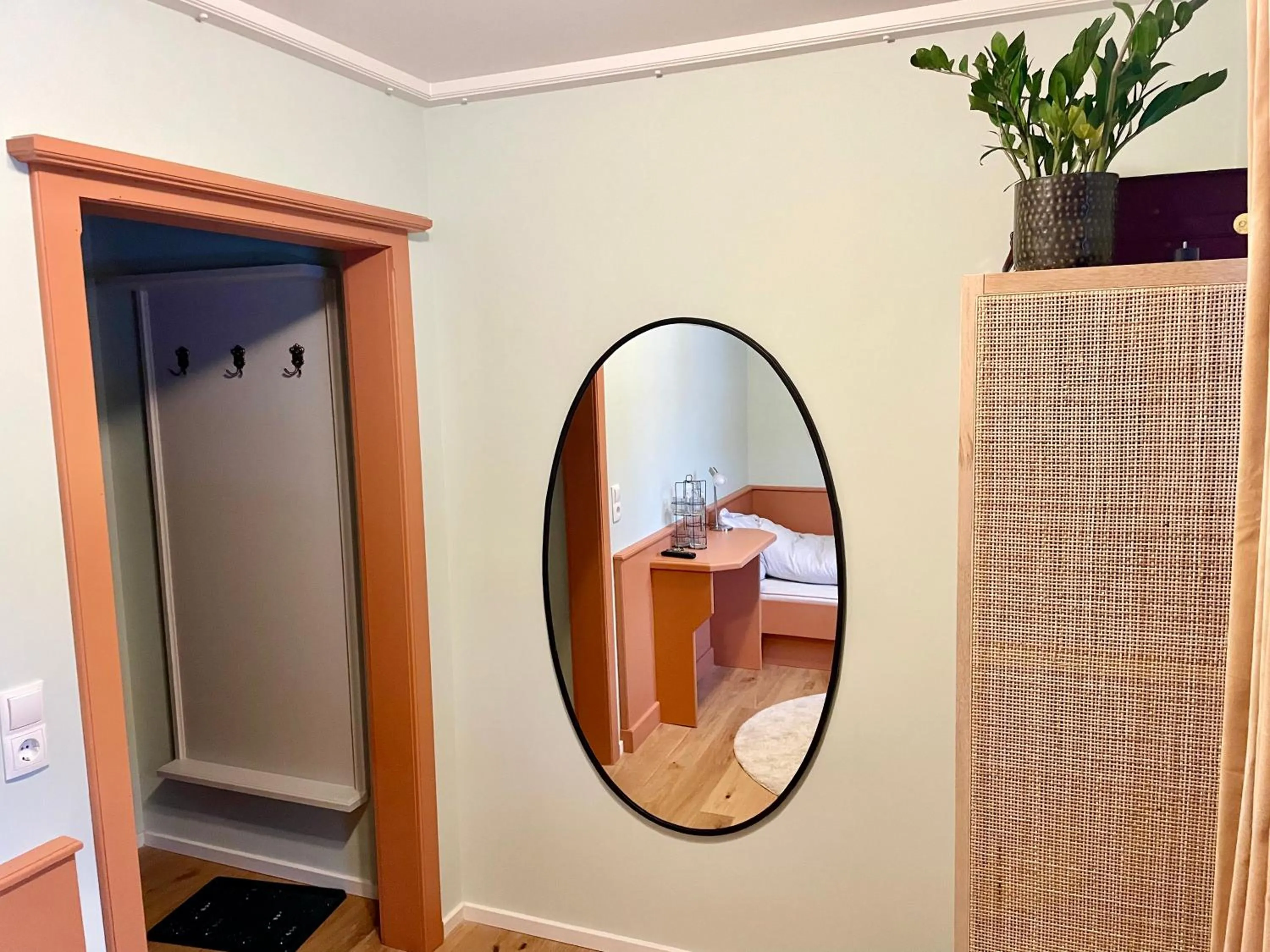 wardrobe in VILLA OXA - Boutique Design Hotel