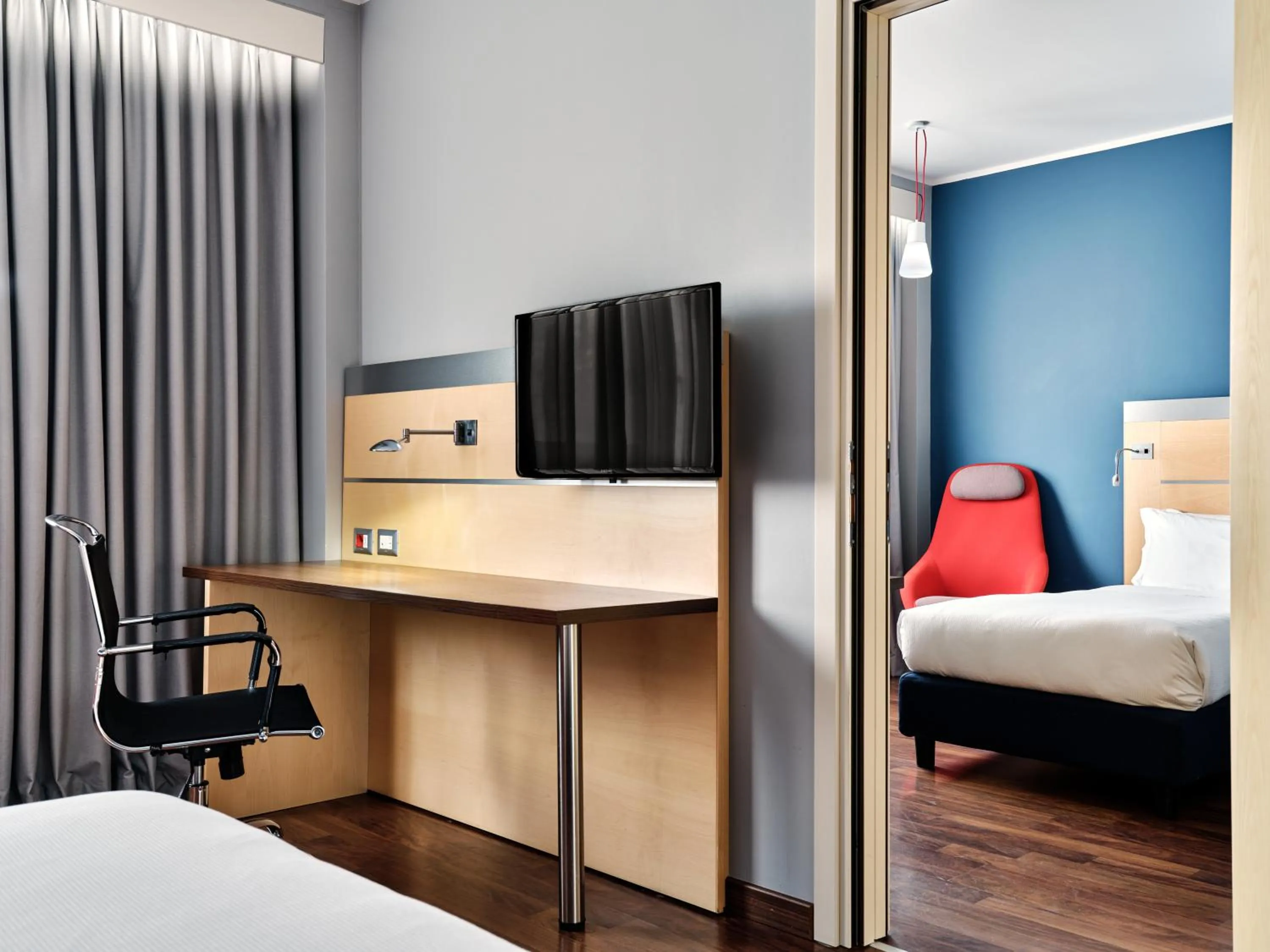 Bedroom, Bed in Holiday Inn Express Milan-Malpensa Airport by IHG