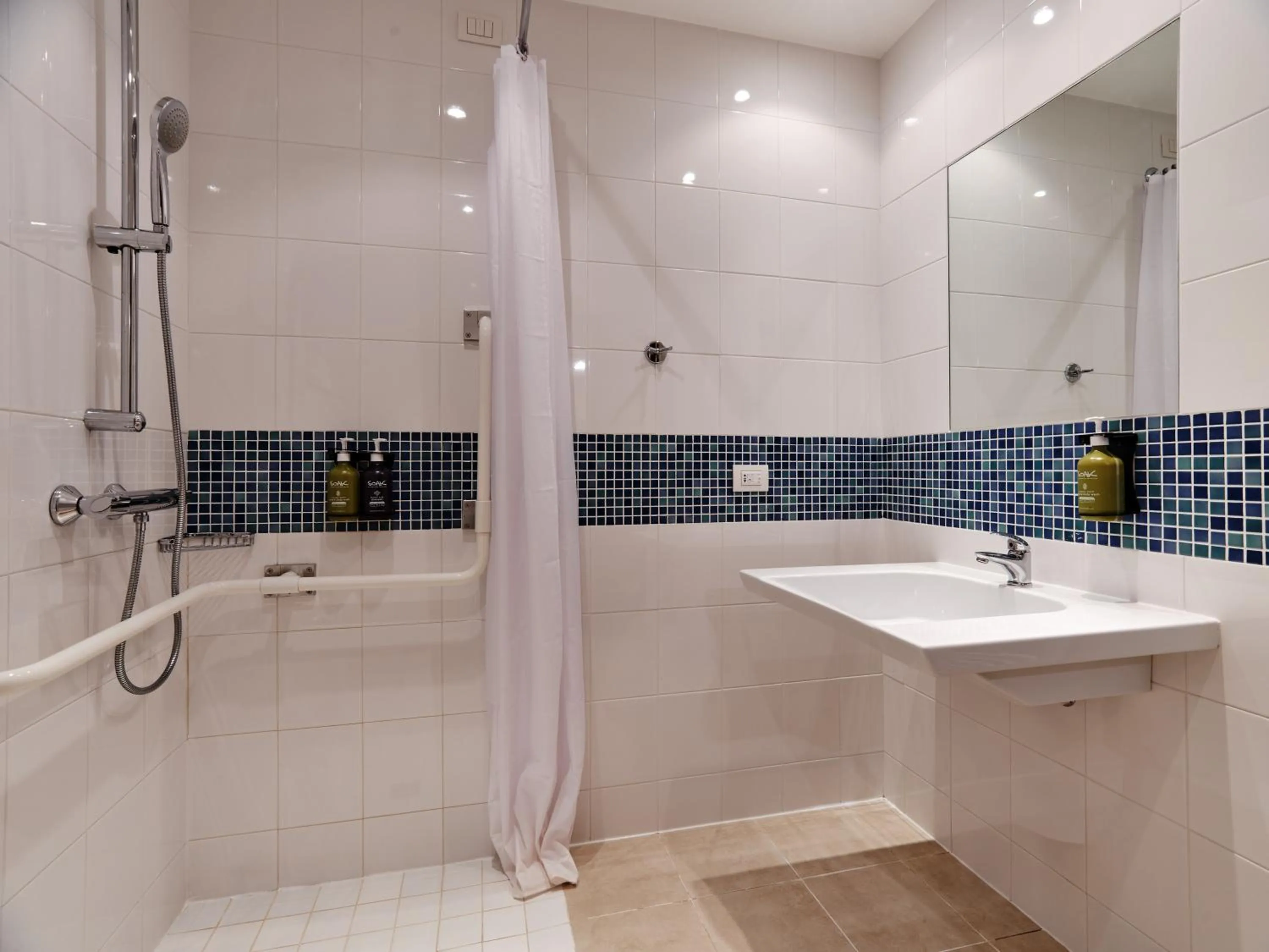 Bathroom in Holiday Inn Express Milan-Malpensa Airport by IHG