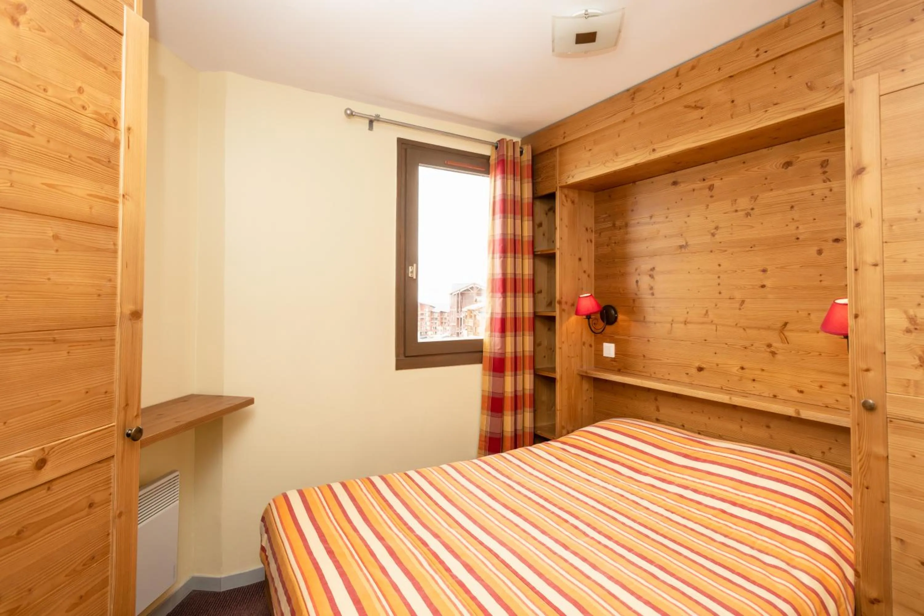 Bed in Résidence Le Chamois d'Or