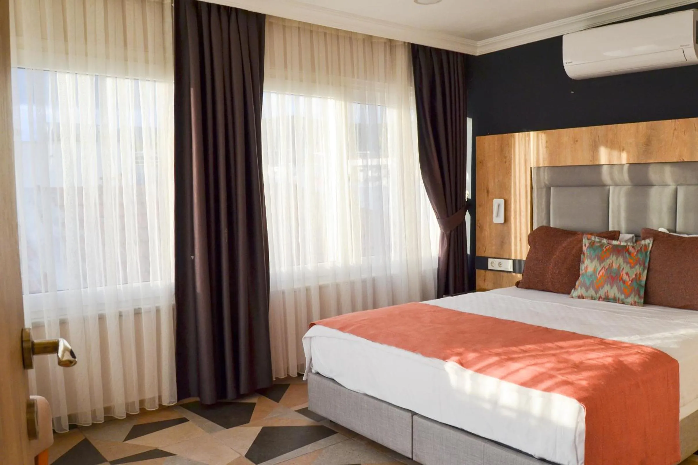 Bedroom, Bed in Akkan Hotel