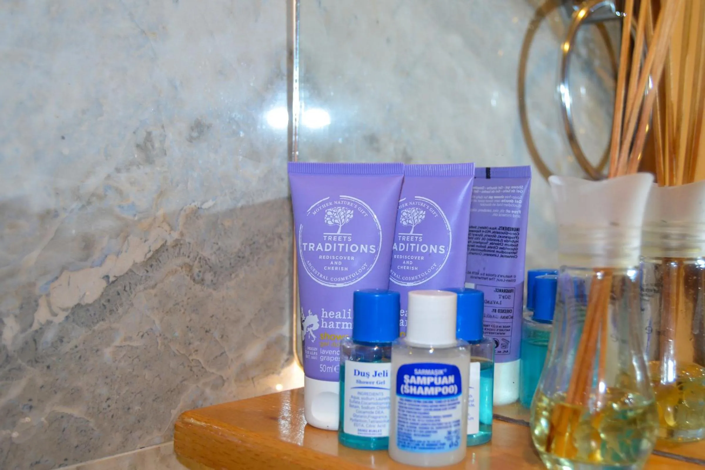 Shower in Akkan Hotel