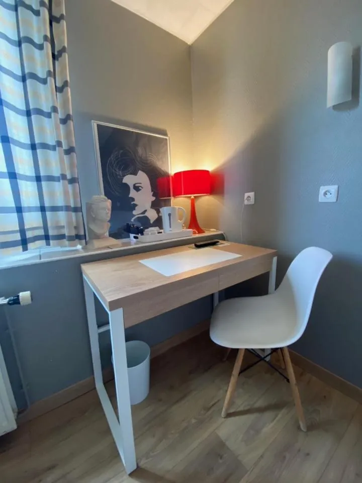 hair dresser in Hotel Le Pelican